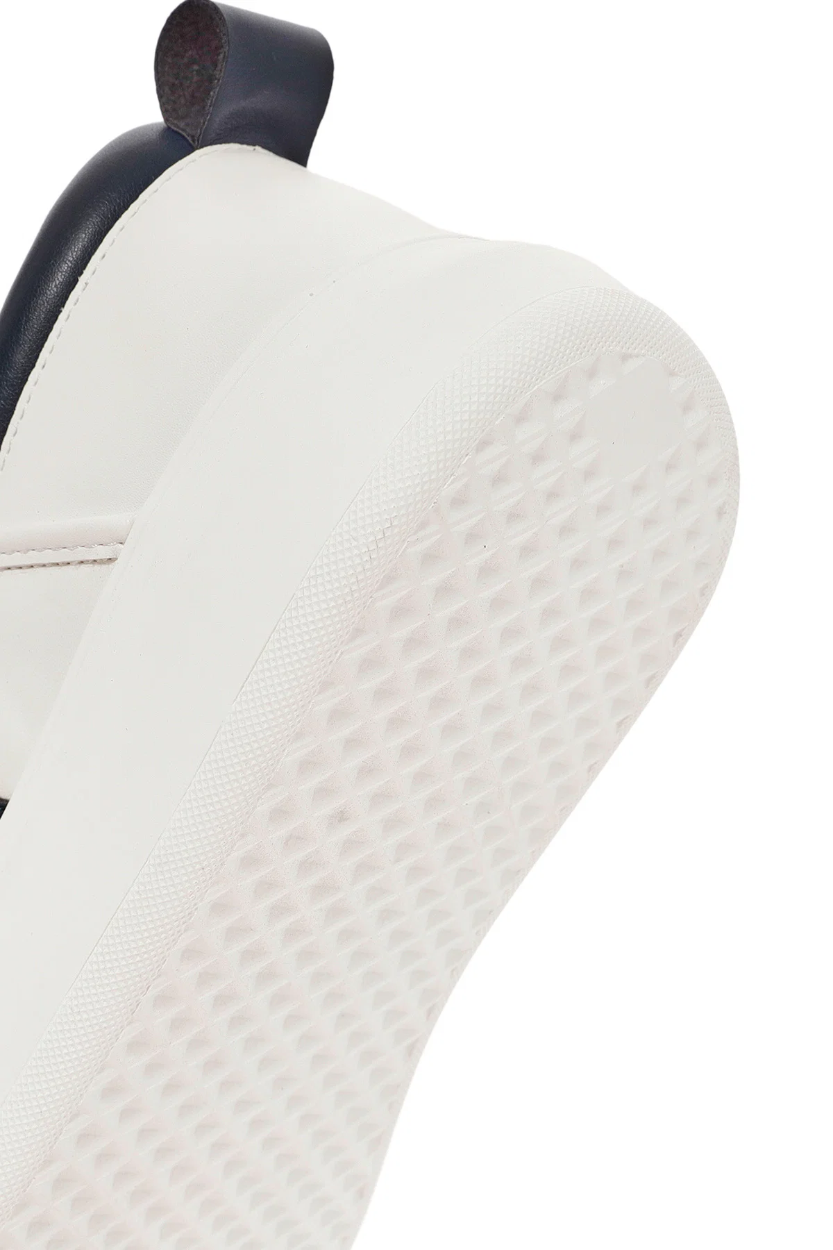 ACBC x Derimod Erkek Beyaz Bağcıklı Sneaker - Image 8