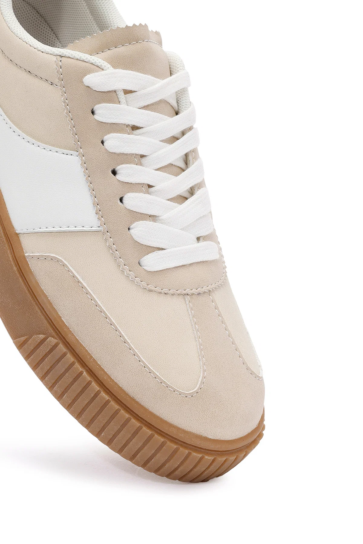 ACBC x Derimod Kadın Bej Bağcıklı Süet Sneaker - Image 8