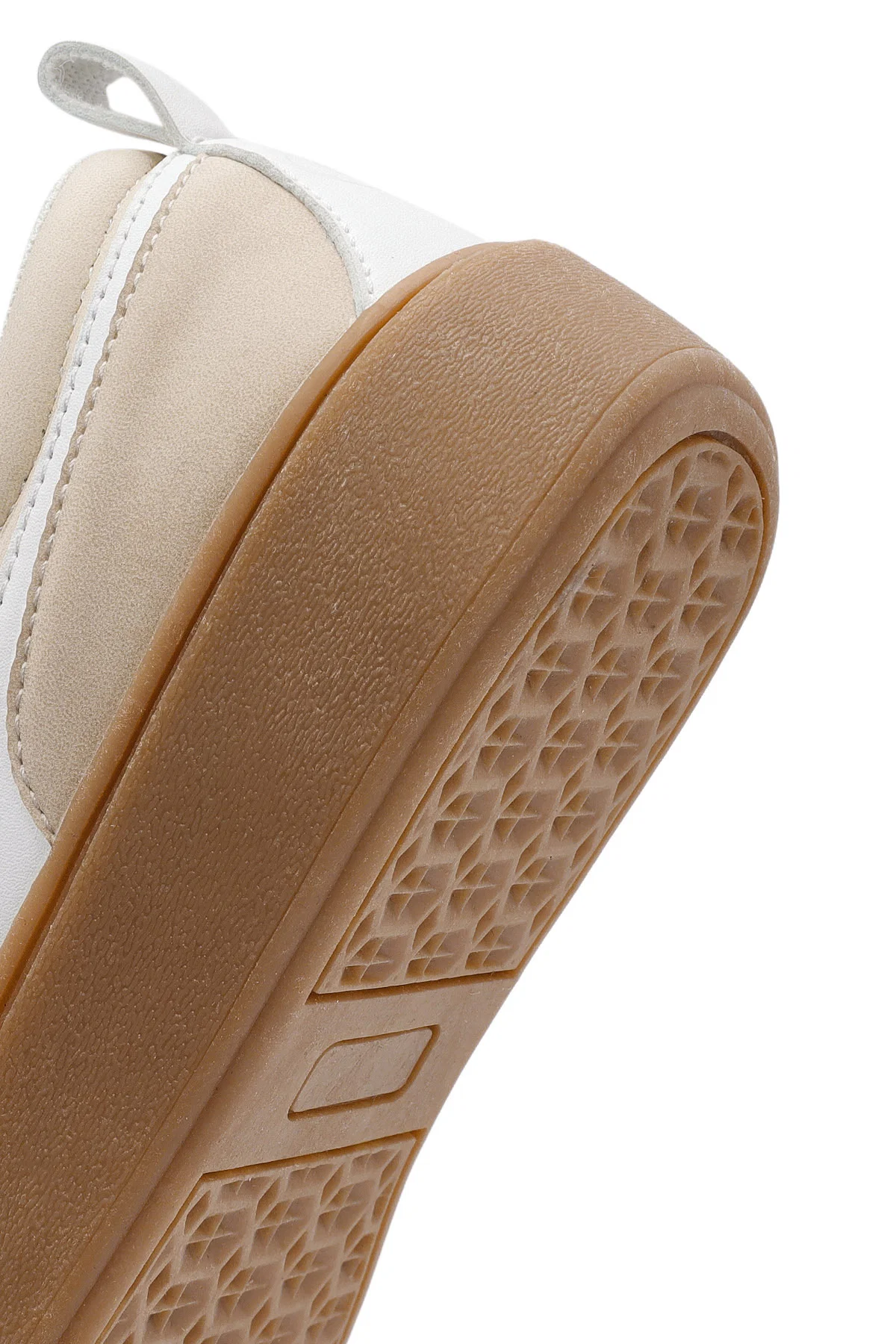 ACBC x Derimod Kadın Bej Bağcıklı Süet Sneaker - Image 9