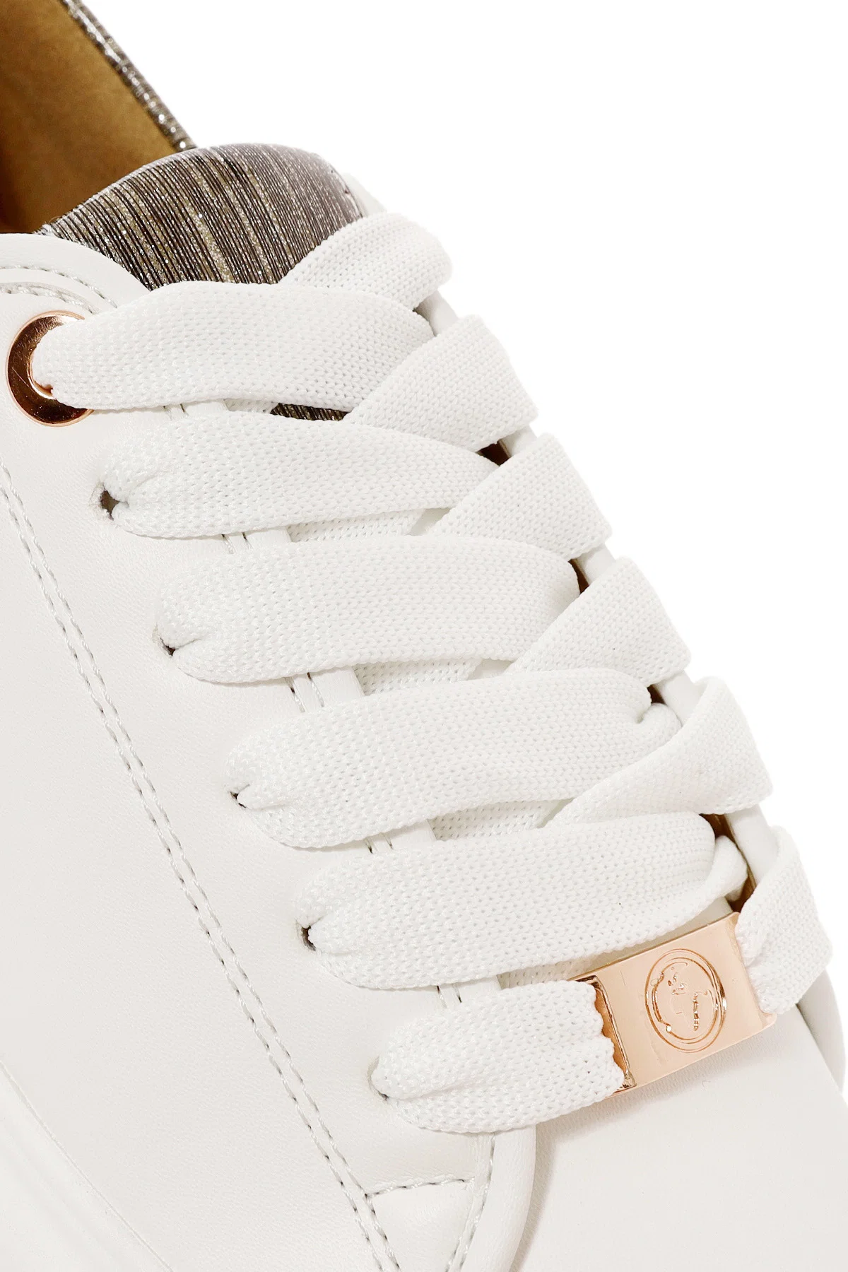 ACBC x Derimod Kadın Beyaz Bağcıklı Kalın Tabanlı Sneaker - Image 10