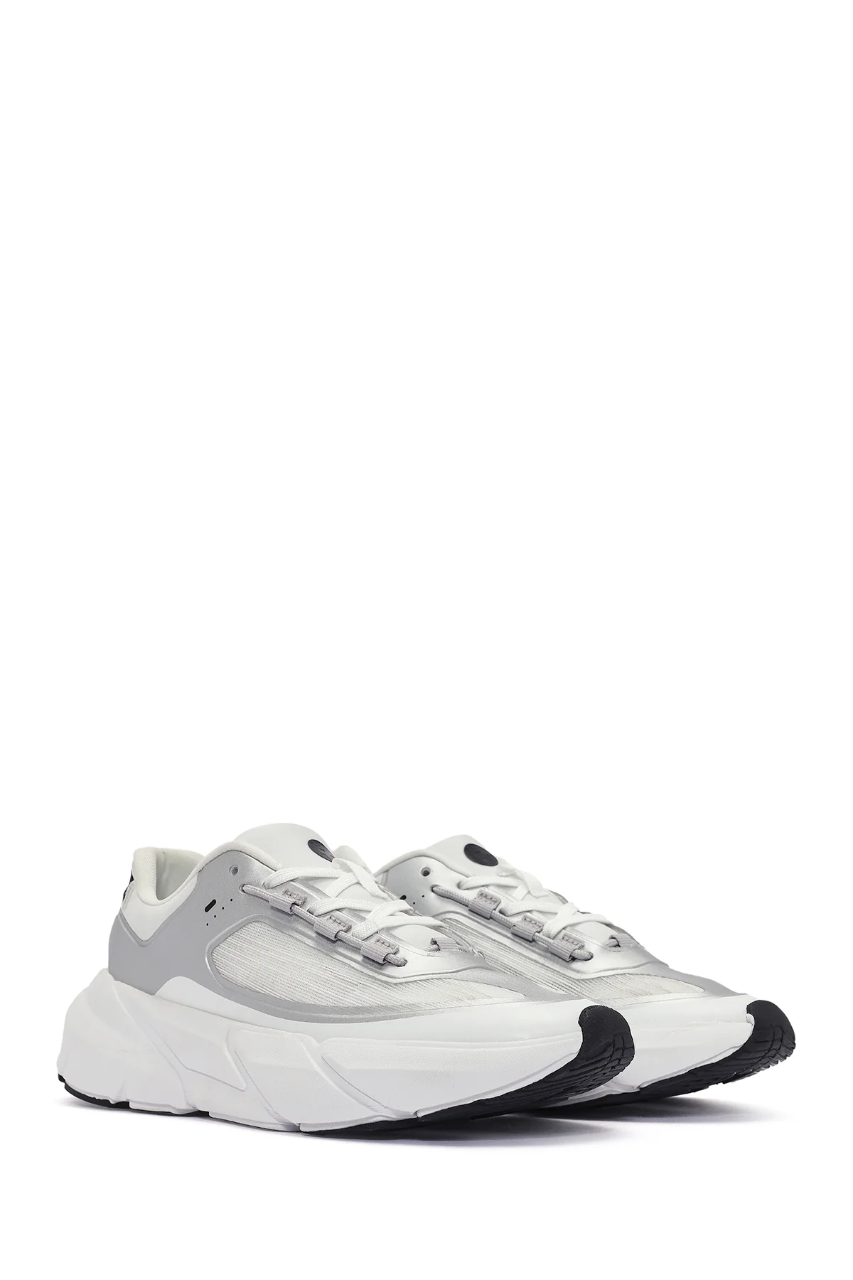 ACBC x DERİMOD Kadın Beyaz Bağcıklı Kalın Tabanlı Sneaker - Image 3