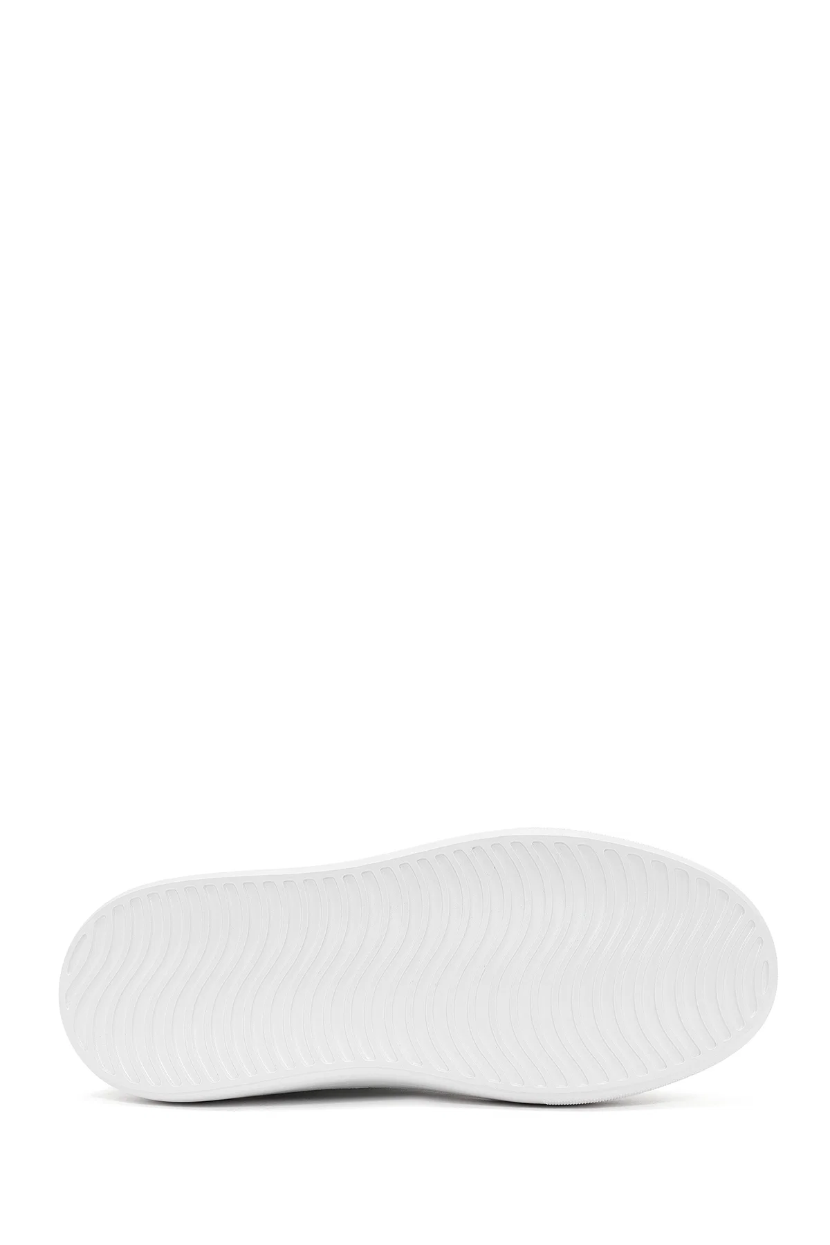 ACBC x Derimod Kadın Beyaz Bağcıklı Leopar Detaylı Sneaker - Image 4