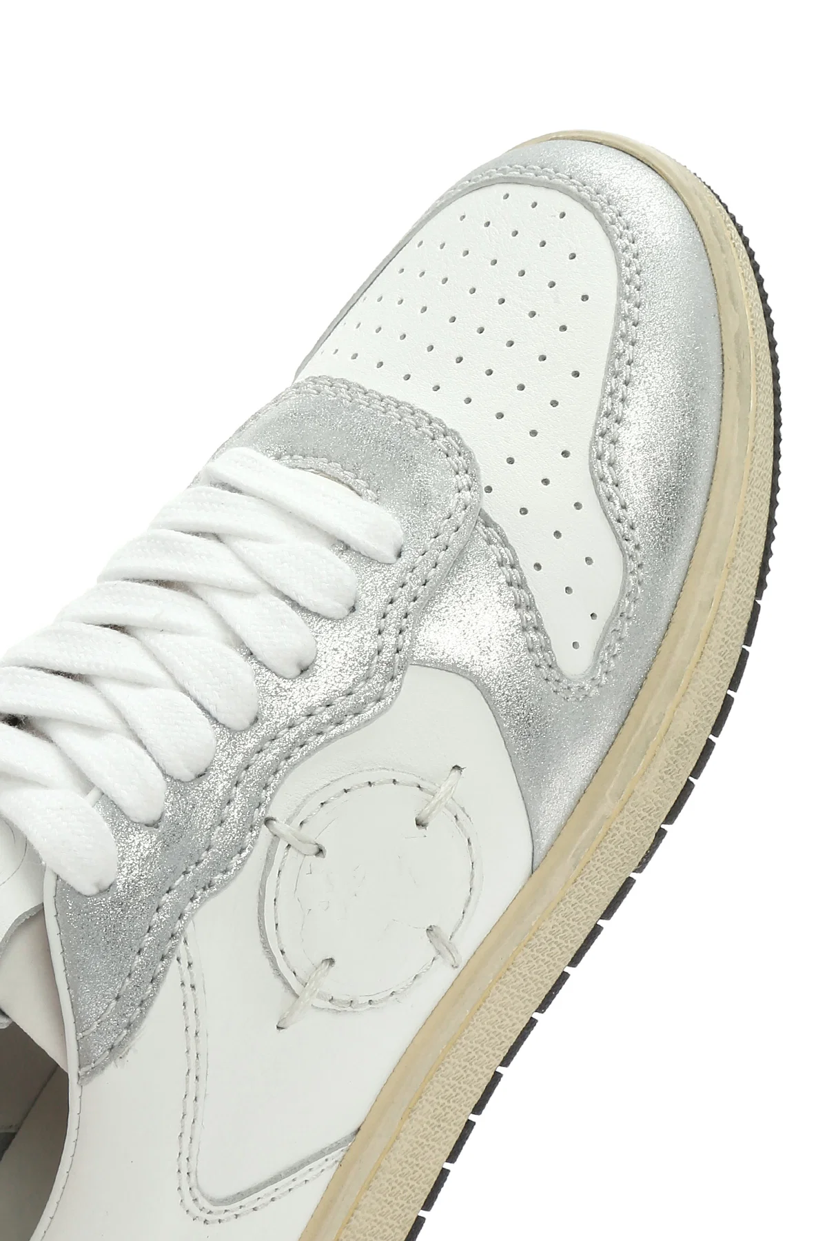 ACBC x DERİMOD Kadın Gümüş Bağcıklı Simli Deri Sneaker - Image 8