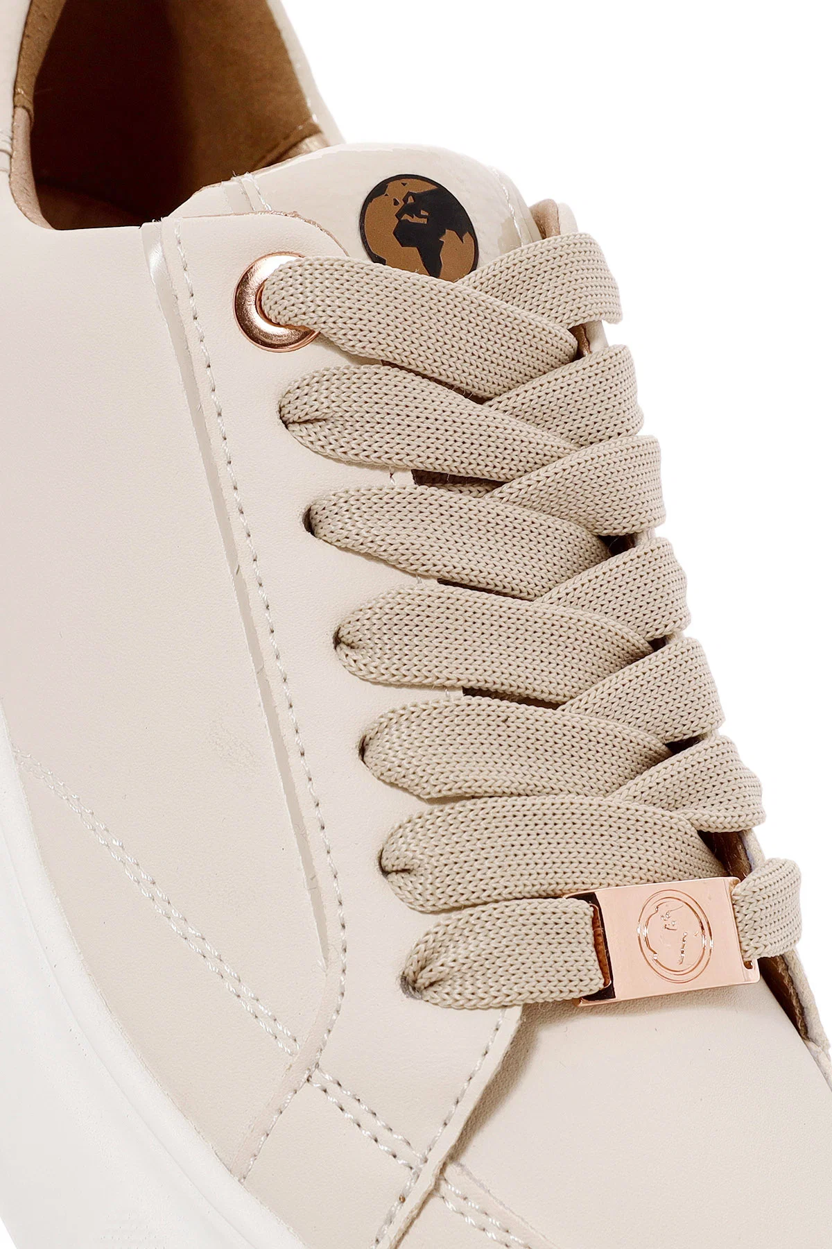 ACBC x Derimod Kadın Krem Bağcıklı Kalın Tabanlı Sneaker - Image 11