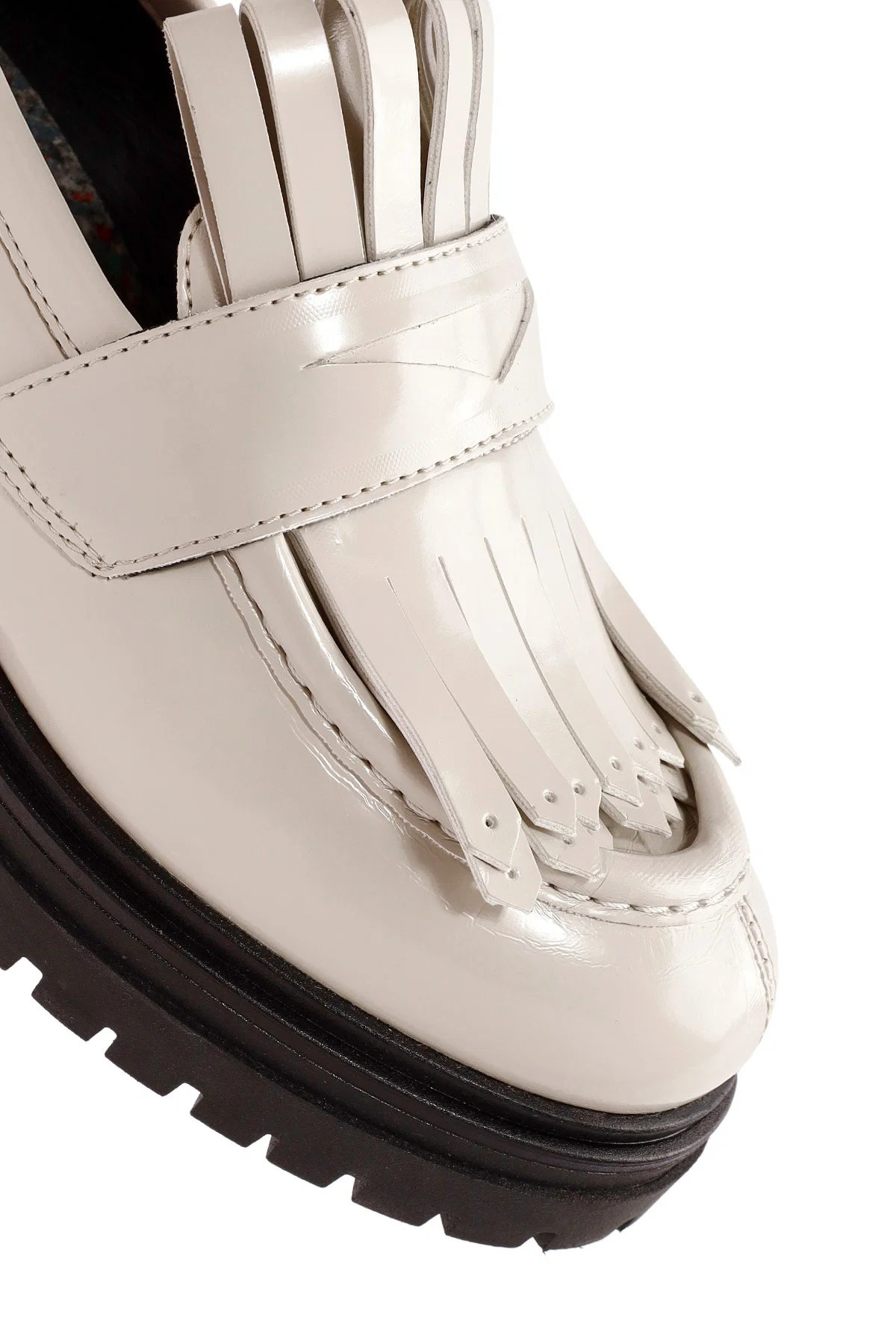 ACBC x Derimod Kadın Krem Kalın Tabanlı Maskülen Loafer - Image 9