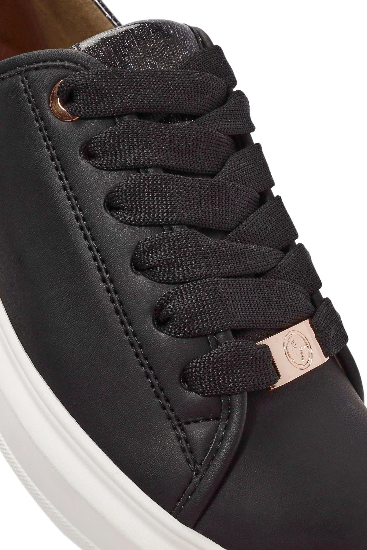 ACBC x Derimod Kadın Siyah Bağcıklı Kalın Tabanlı Sneaker - Image 12