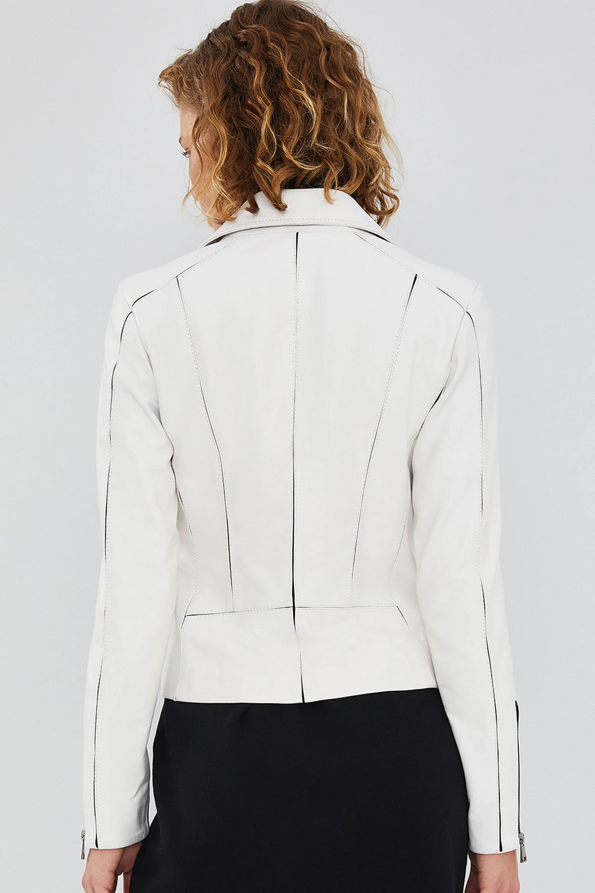 Bella Kadın Beyaz Slim-Fit Biker Deri Ceket - Image 9
