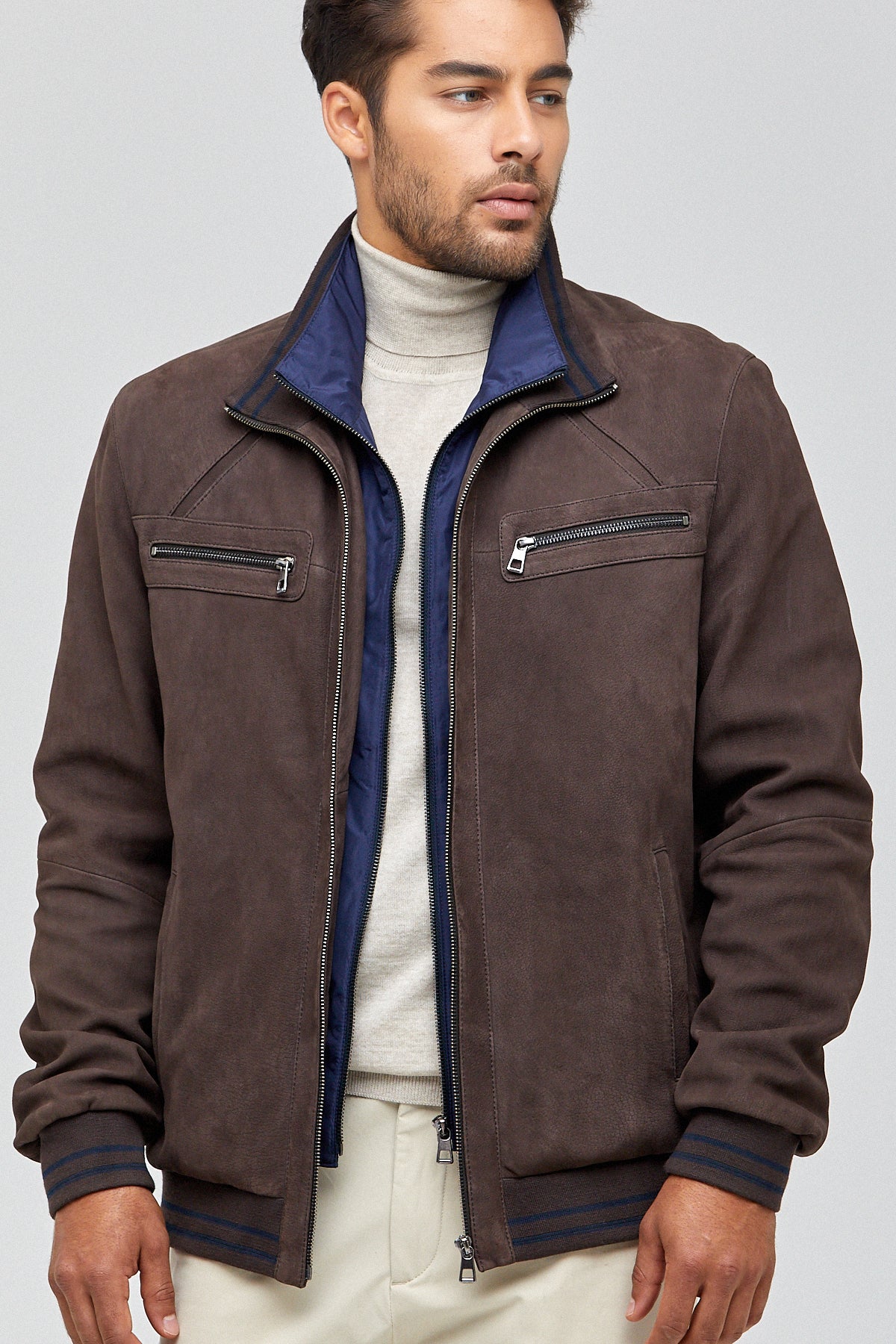 BRETT - Image 3
