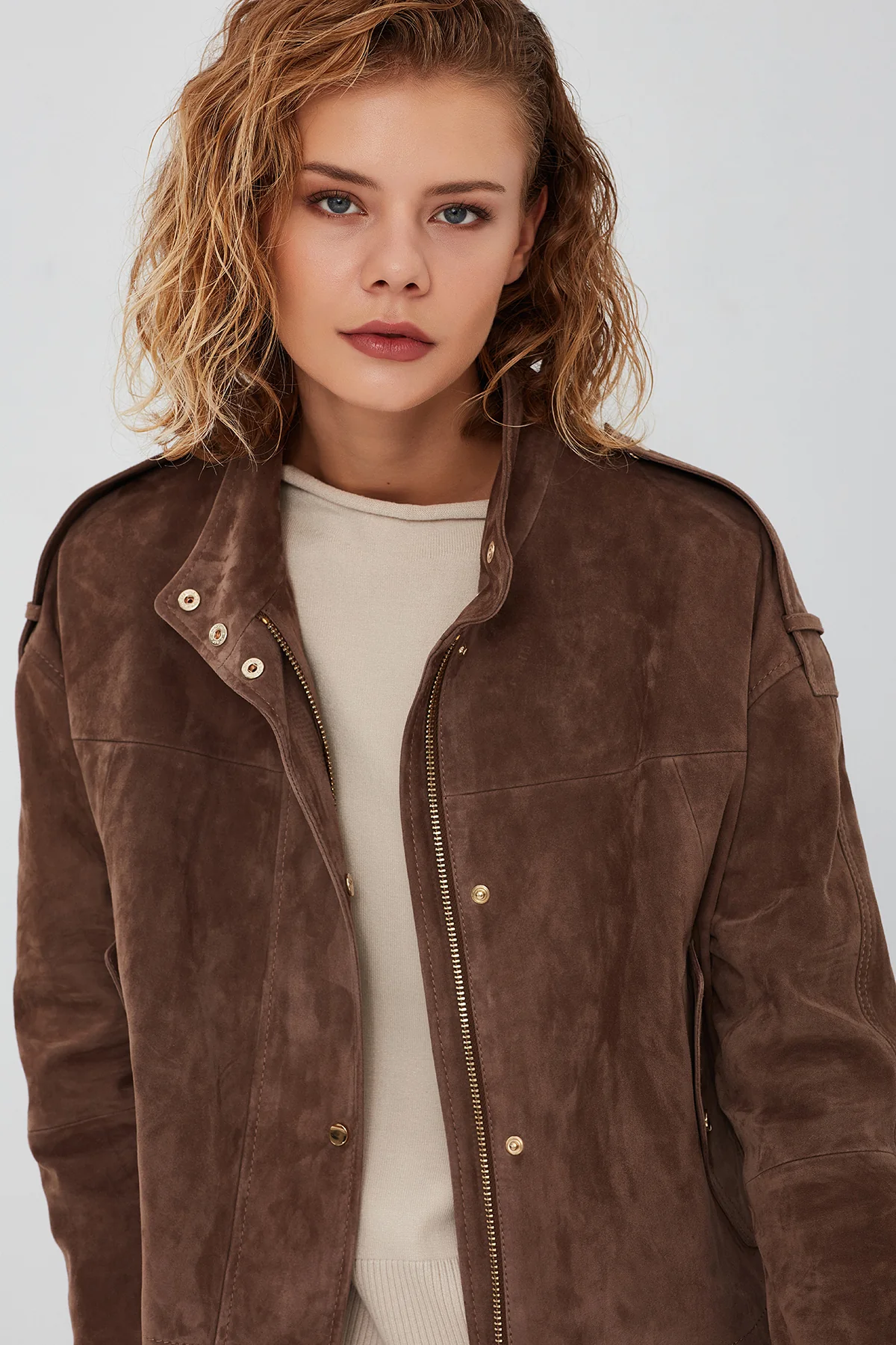 Cassy Kadın Vizon Oversize Süet Deri Ceket - Image 4