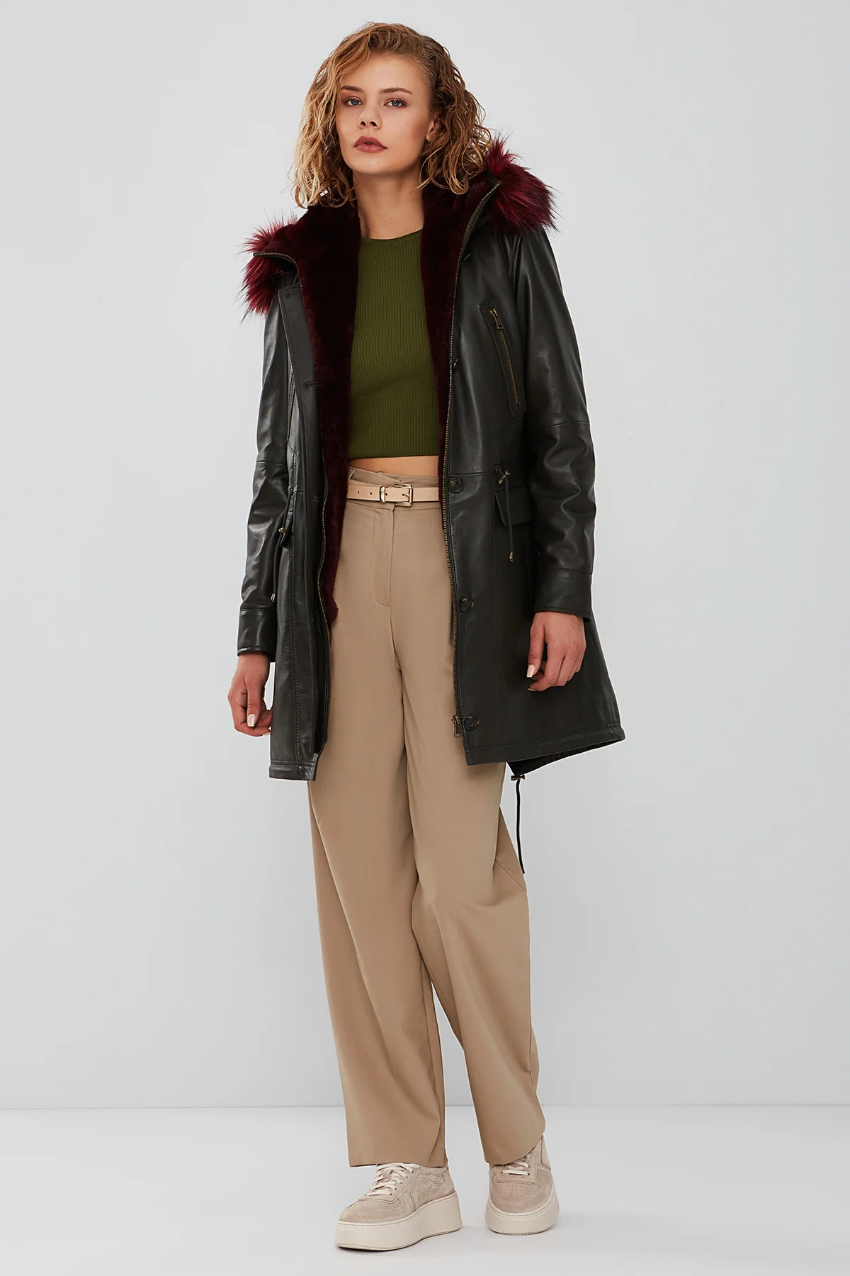 Celine Kadın Yeşil Kapüşonlu Kürklü Parka - Image 9