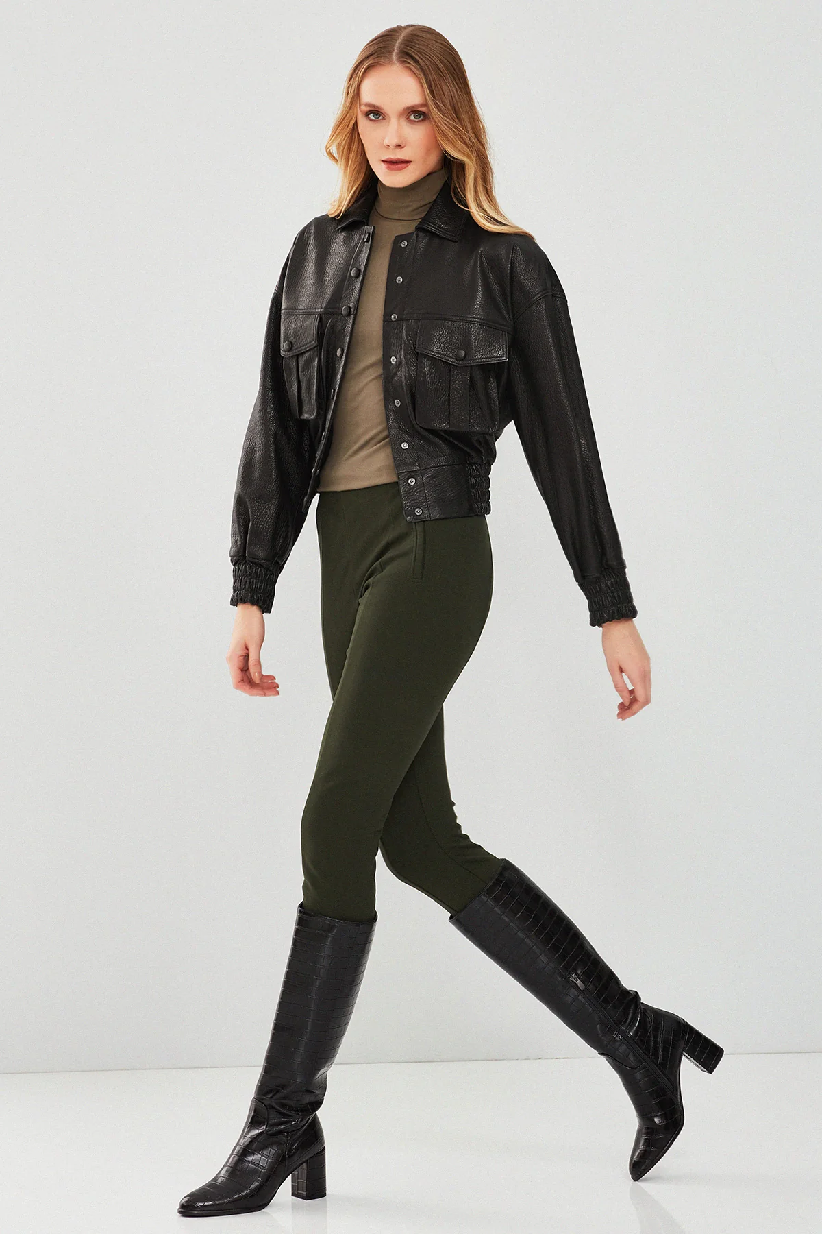 Chloe Kadın Siyah Oversize Deri Ceket - Image 5