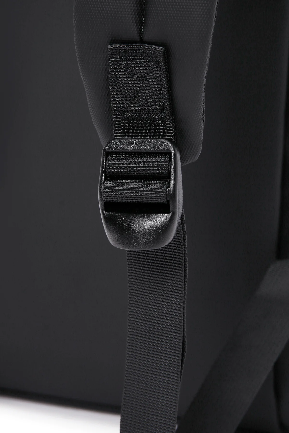D-Pack Erkek Siyah Kumaş Sırt Çantası - Image 7