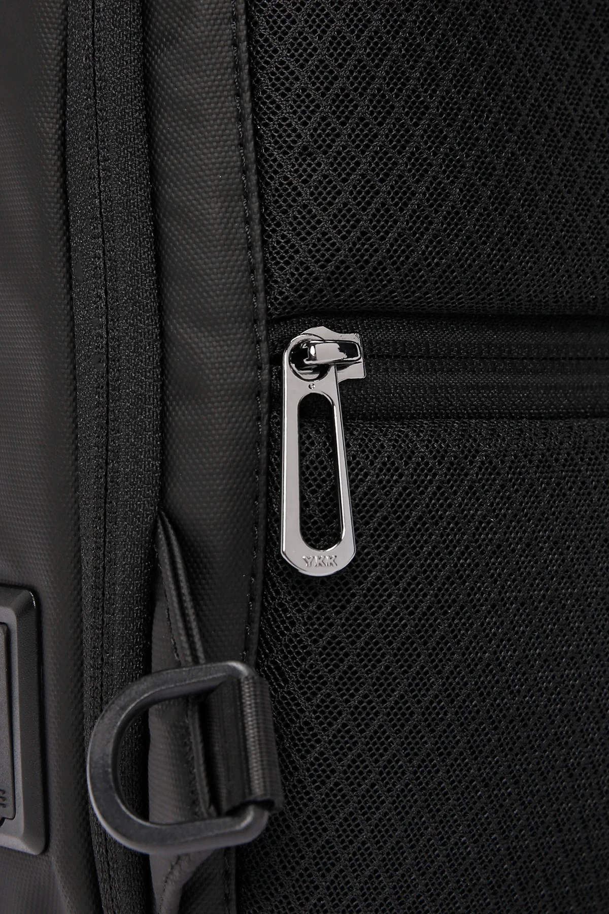 D-Pack Erkek Siyah Teknolojik Hardcase Uzun Askılı Omuz Çantası - Image 10