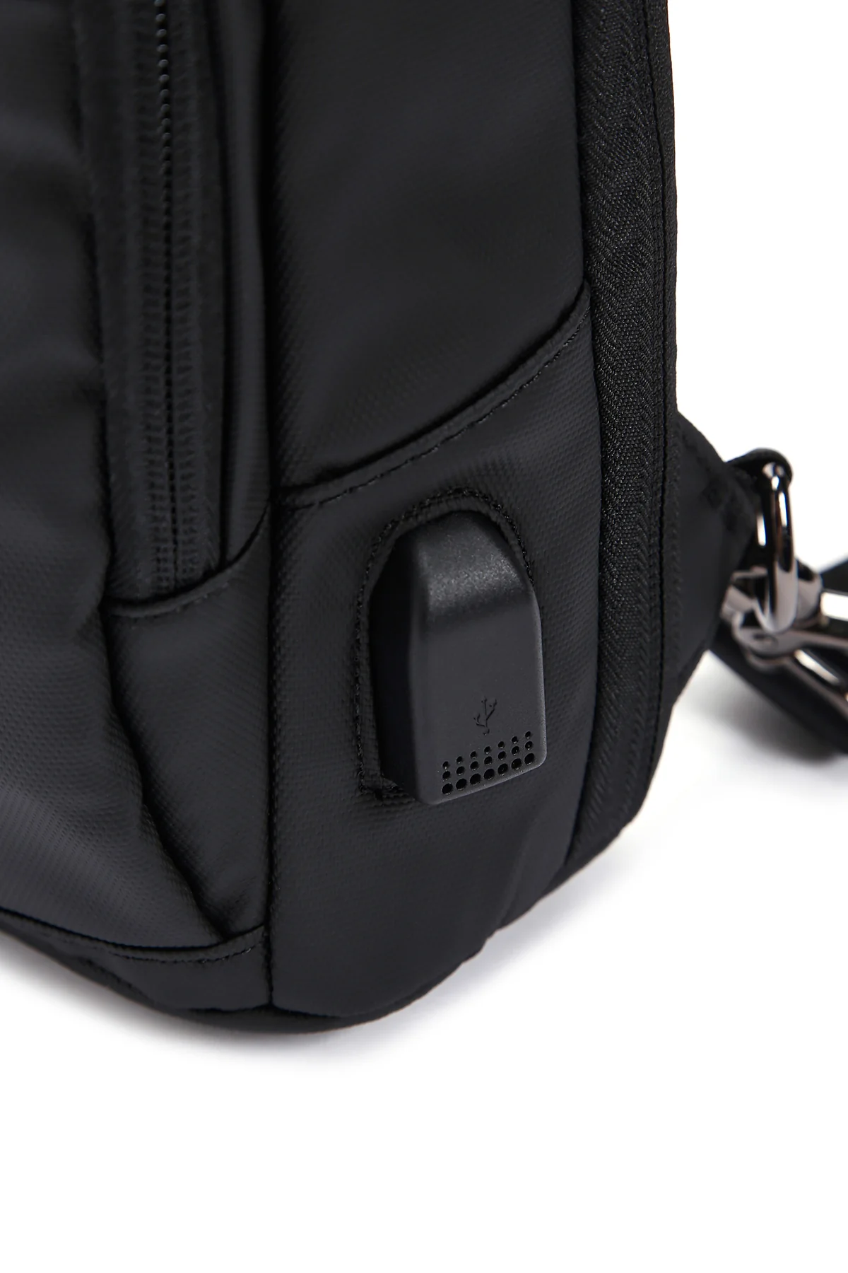 D-Pack Erkek Siyah Teknolojik Kumaş Çapraz Çanta - Image 11