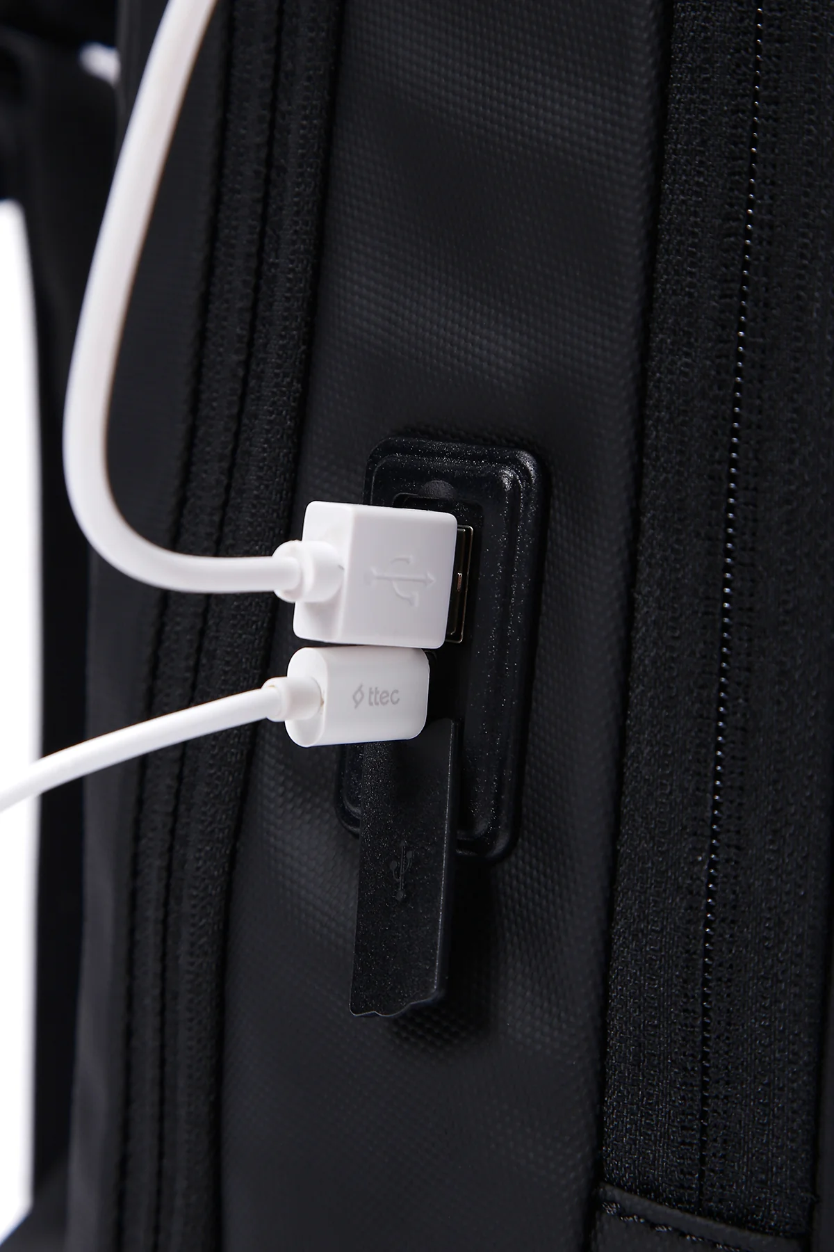 D-Pack Unisex Siyah Teknolojik Hardcase Sırt Çantası - Image 8