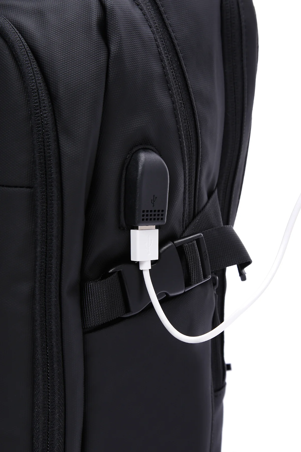 D-Pack Unisex Siyah Teknolojik Kumaş Sırt Çantası - Image 10