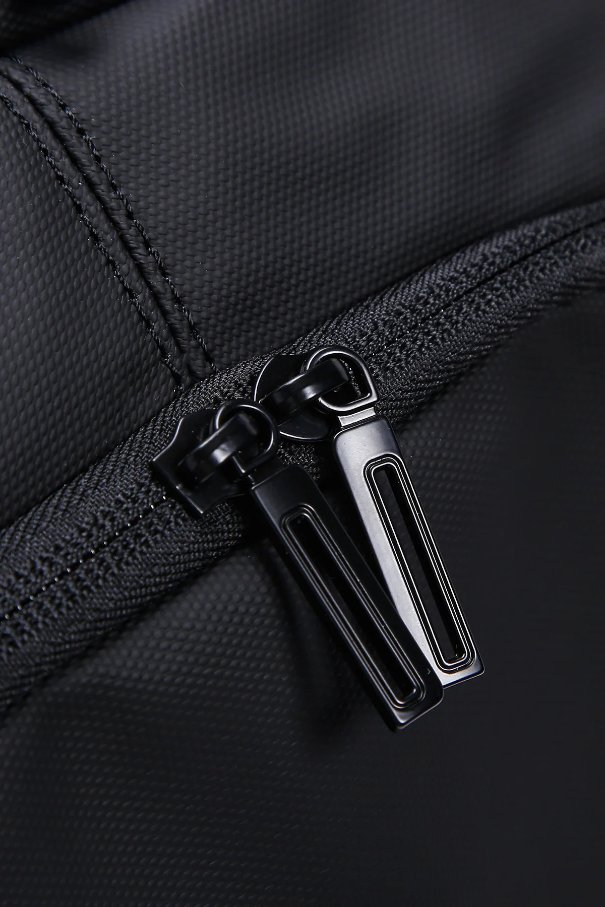 D-Pack Unisex Siyah Teknolojik Kumaş Sırt Çantası - Image 13