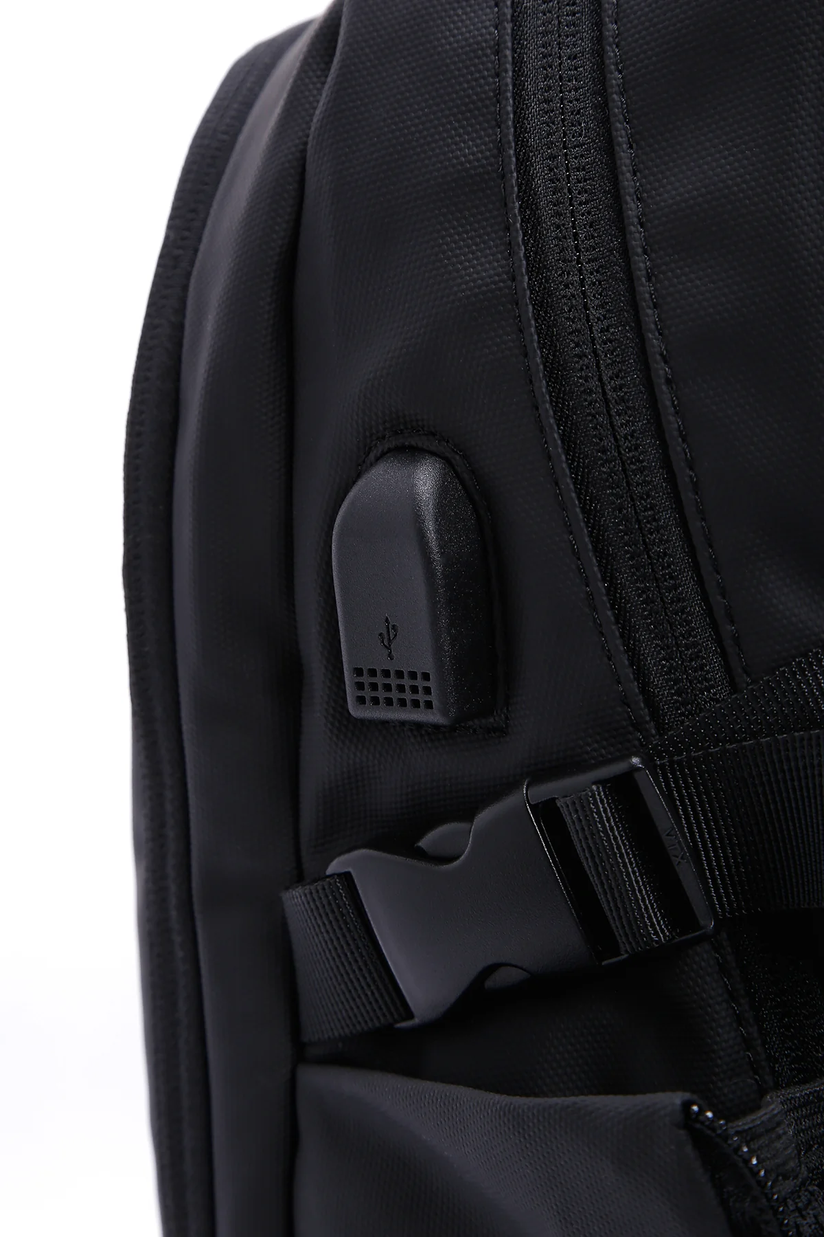 D-Pack Unisex Siyah Teknolojik Kumaş Sırt Çantası - Image 16