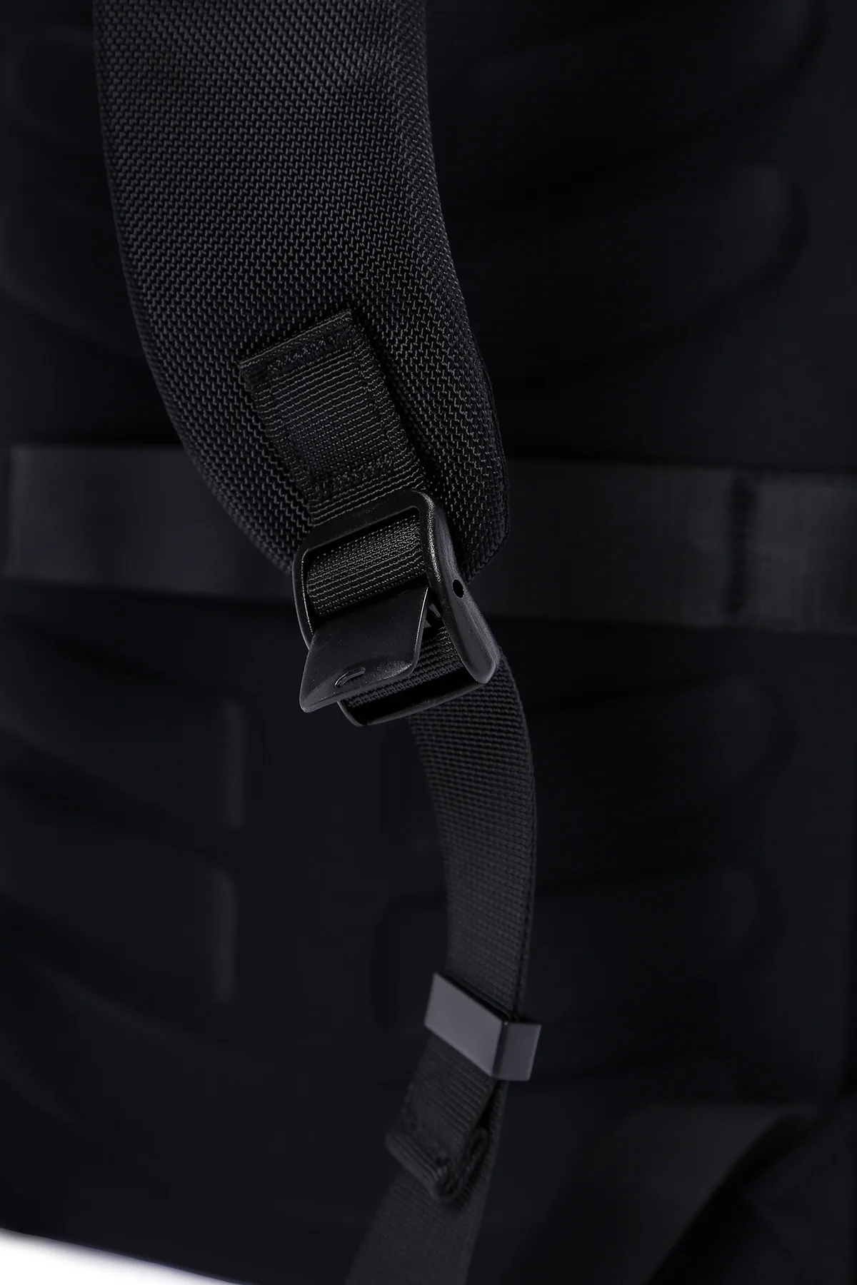 D-Pack Unisex Siyah Teknolojik Sırt Çantası - Image 12