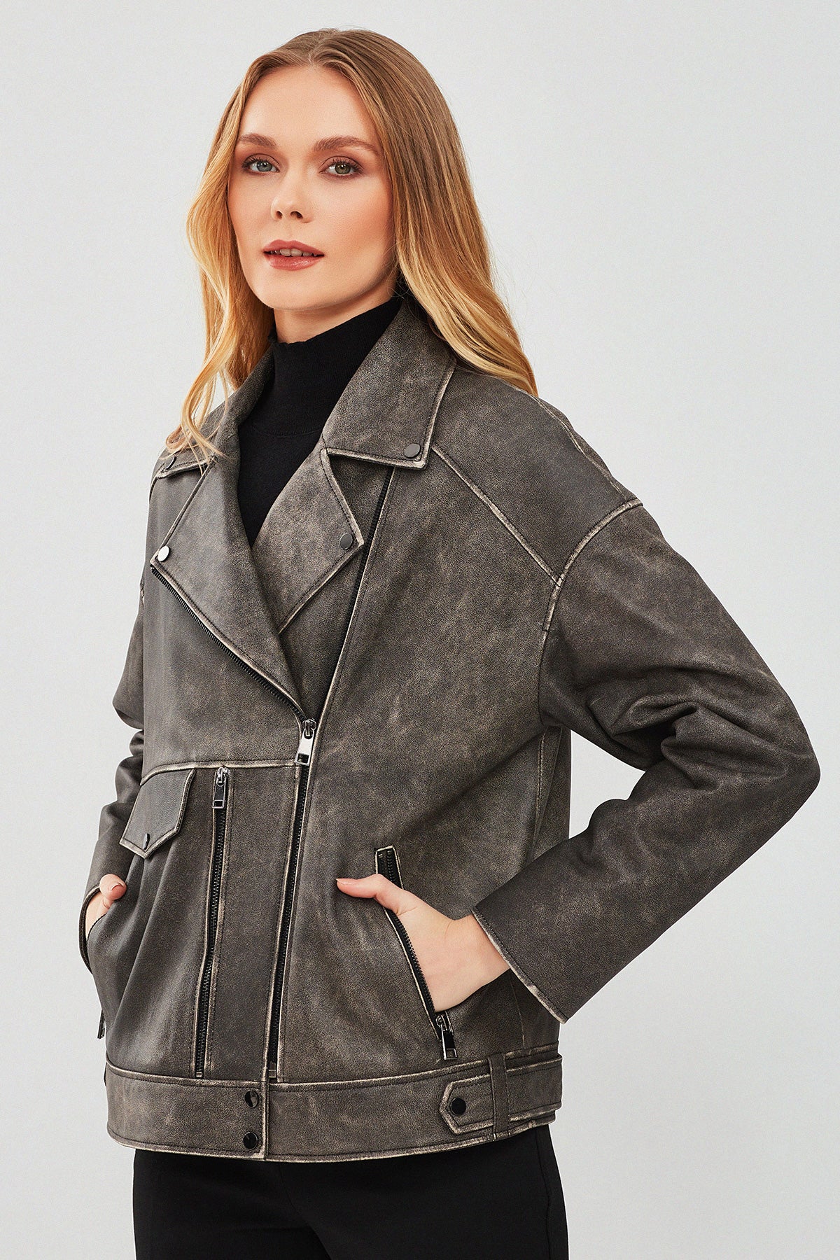 Delano Kadın Gri Vintage Oversize Biker Deri Ceket - Image 2