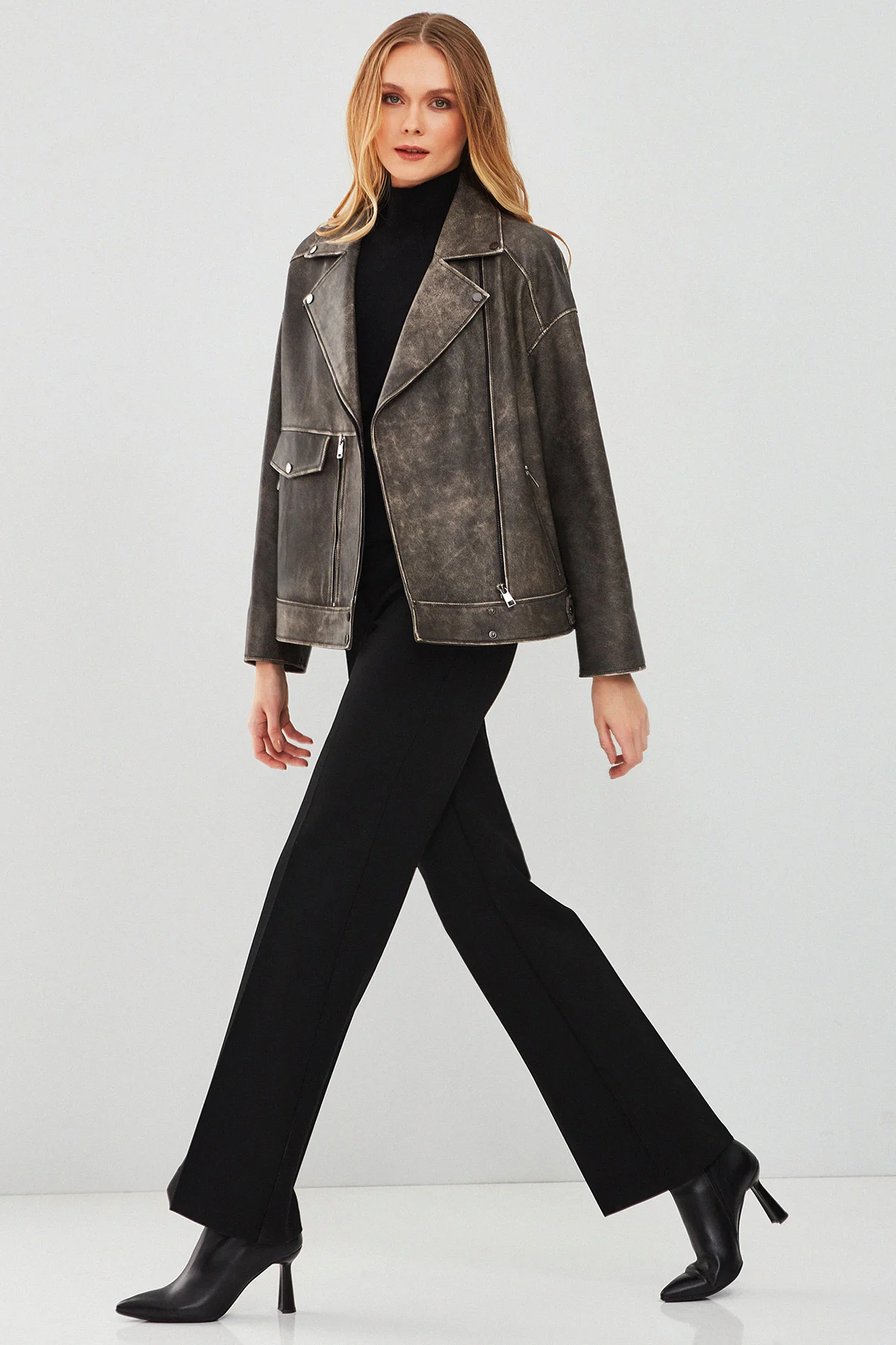 Delano Kadın Gri Vintage Oversize Biker Deri Ceket - Image 5