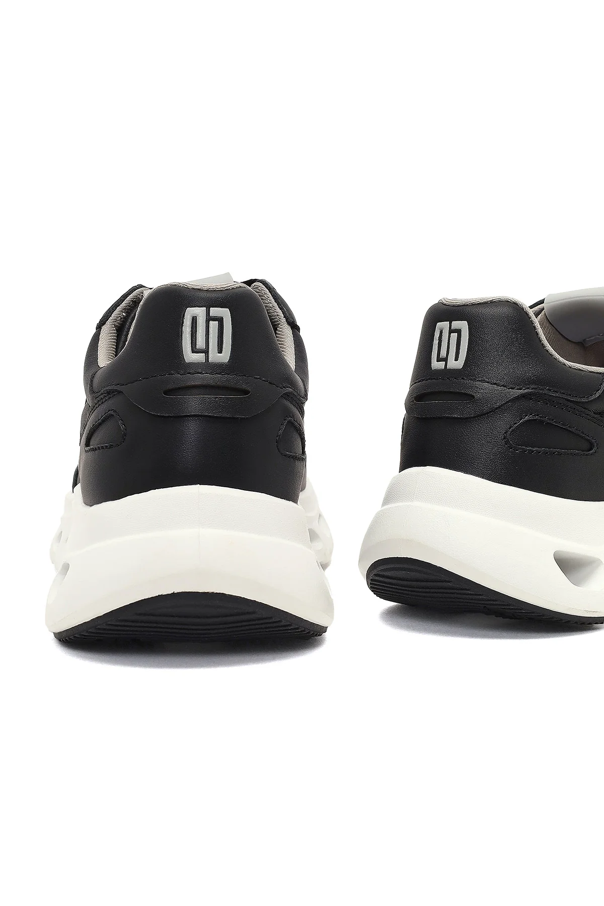 Derimod Studio Erkek Siyah Bağcıklı Kalın Tabanlı Sneaker - Image 10