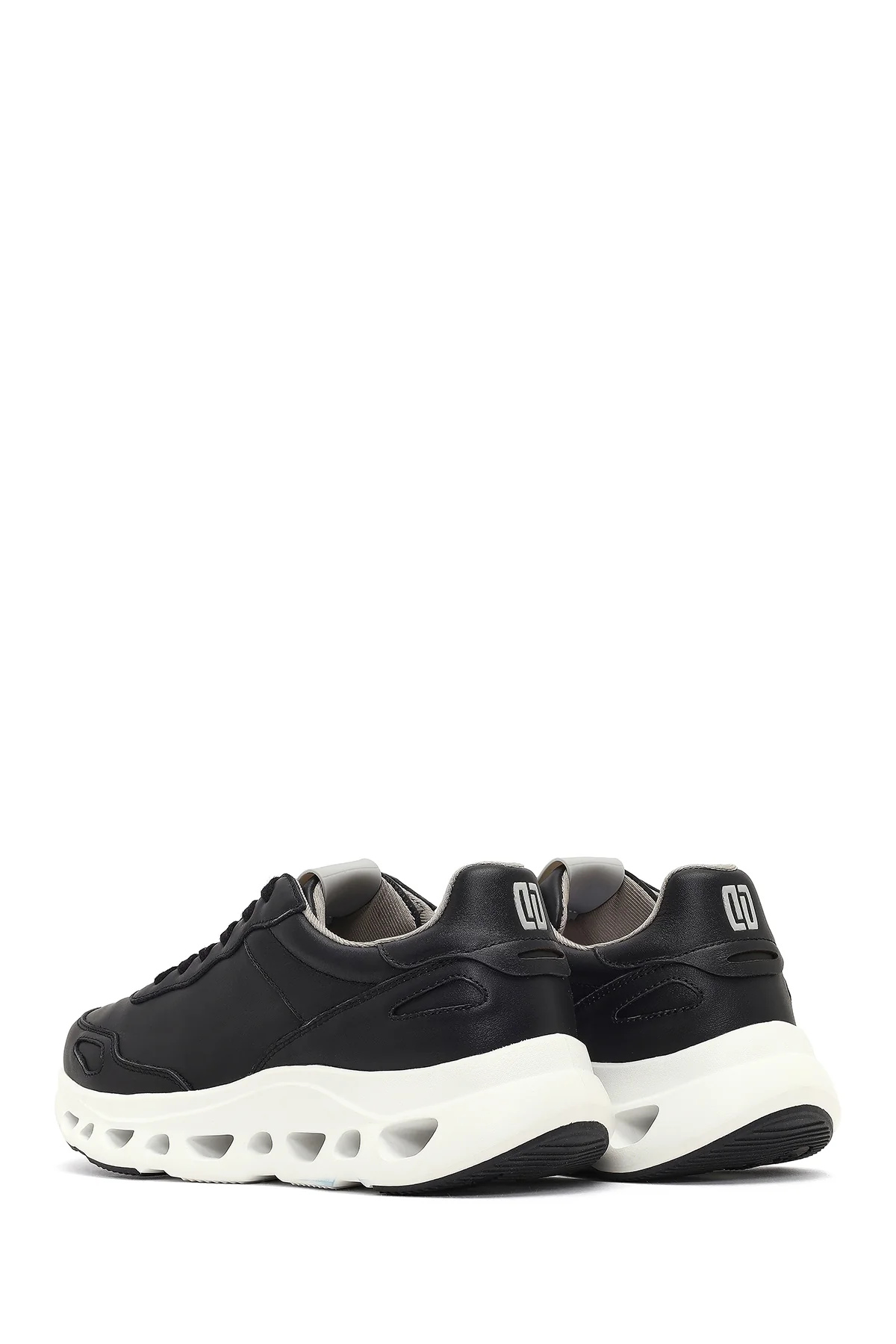 Derimod Studio Erkek Siyah Bağcıklı Kalın Tabanlı Sneaker - Image 5