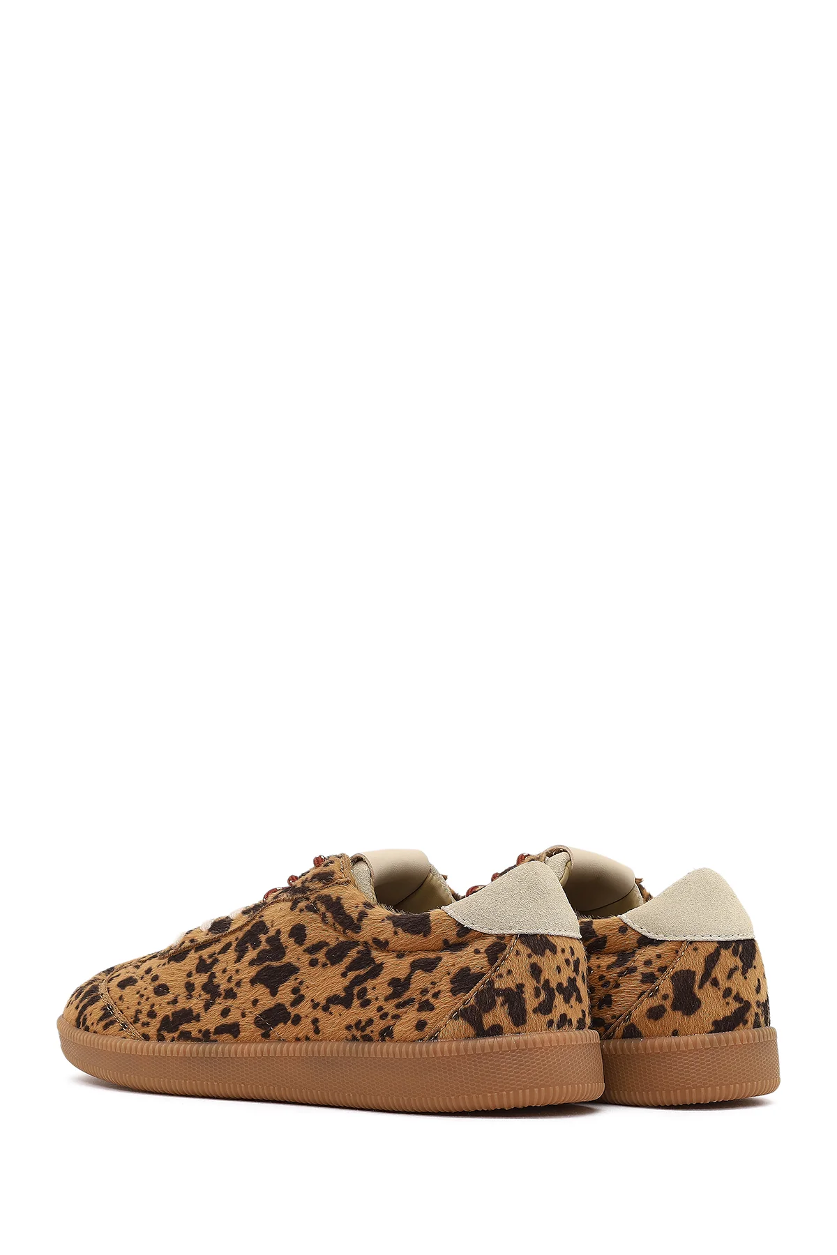 Derimod Studio Kadın Leopar Bağcıklı Desenli Sneaker - Image 5