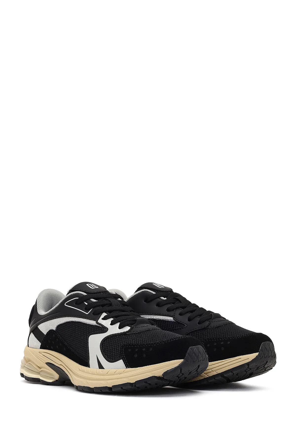Derimod Studio Kadın Siyah Bağcıklı Kalın Tabanlı Sneaker - Image 3