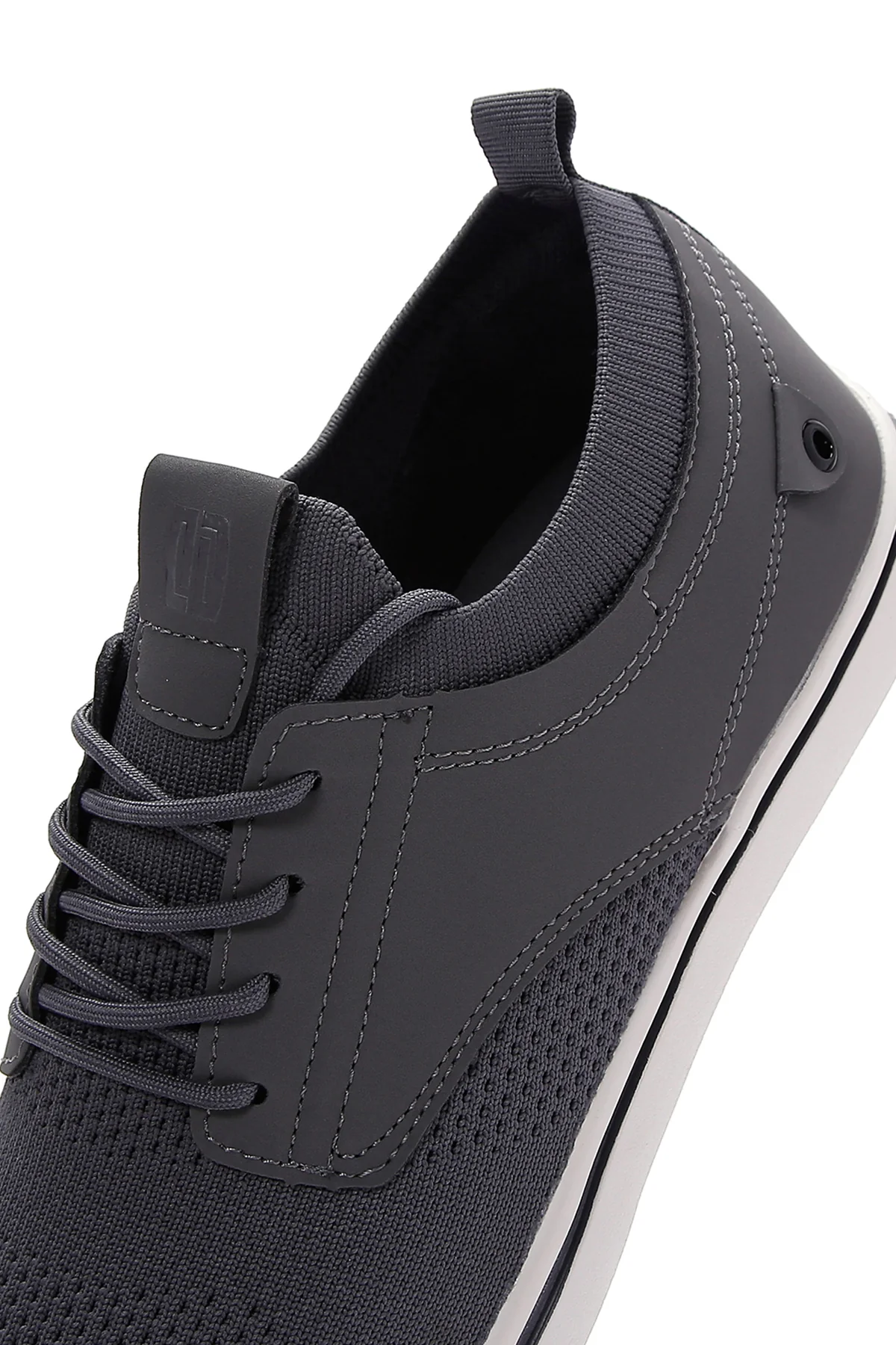 Derimod Zero Erkek Gri Bağcıklı Sneaker - Image 7