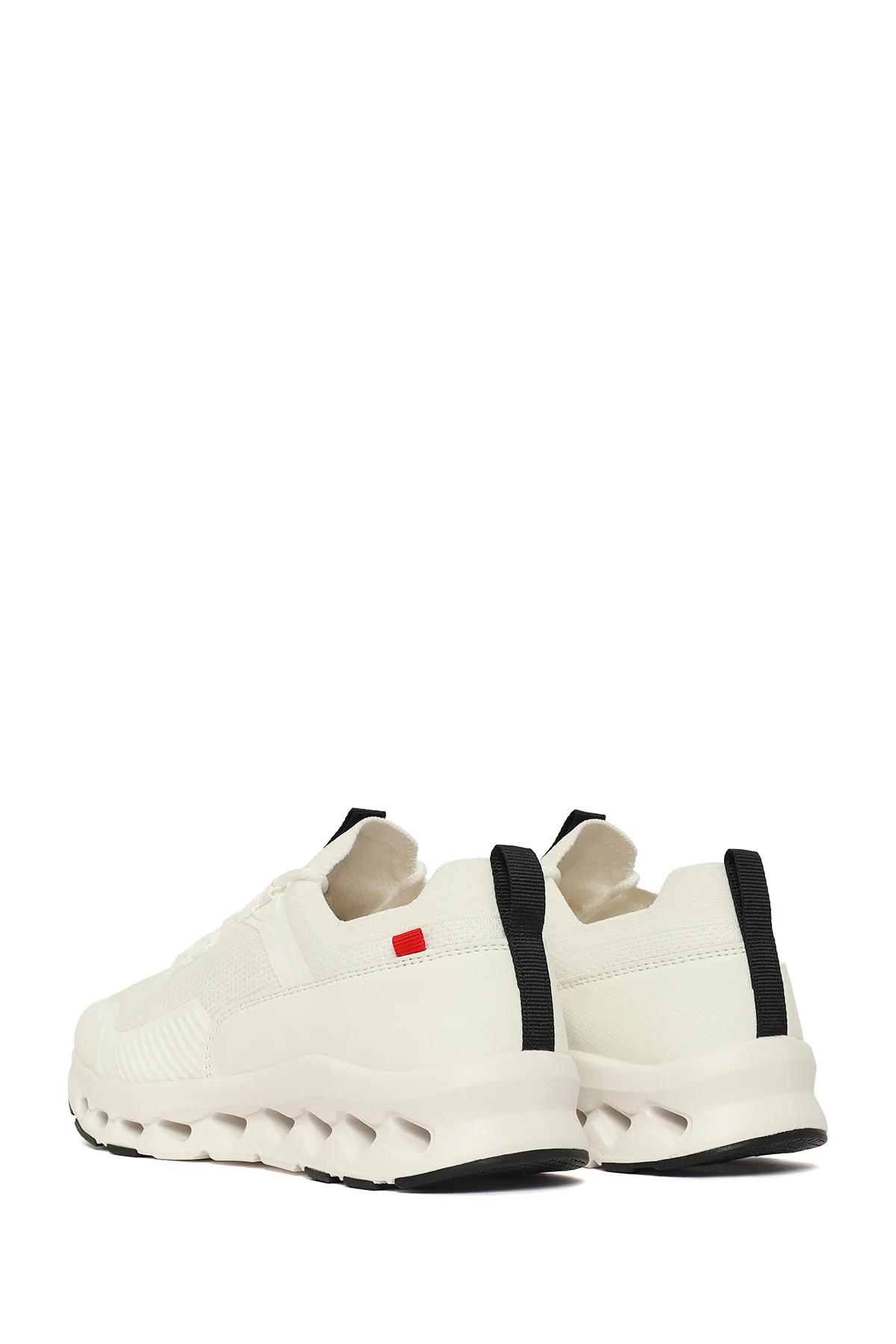 Derimod Zero Kadın Beyaz Kalın Tabanlı Bağcıklı Kumaş Sneaker - Image 6