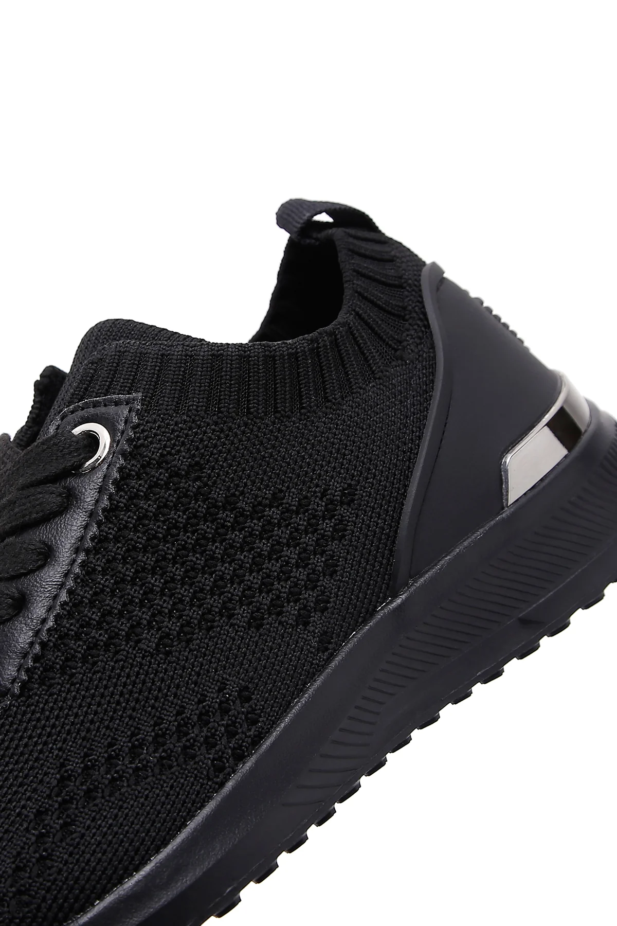 Derimod Zero Kadın Siyah Kalın Tabanlı Sneaker - Image 7