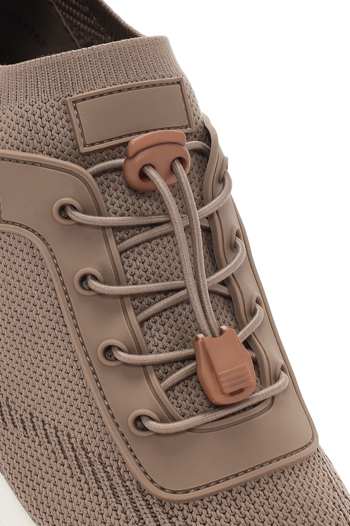 Derimod Zero Kadın Vizon Kalın Tabanlı Bağcıklı Sneaker - Image 10