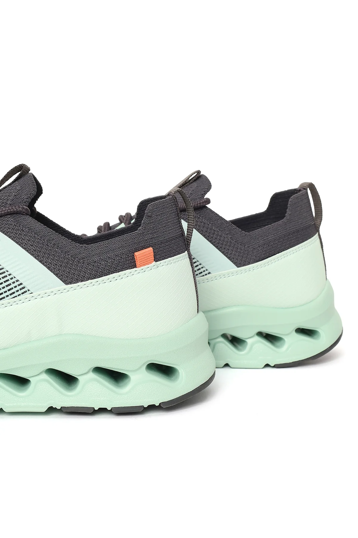Derimod Zero Kadın Yeşil Kalın Tabanlı Bağcıklı Kumaş Sneaker - Image 11