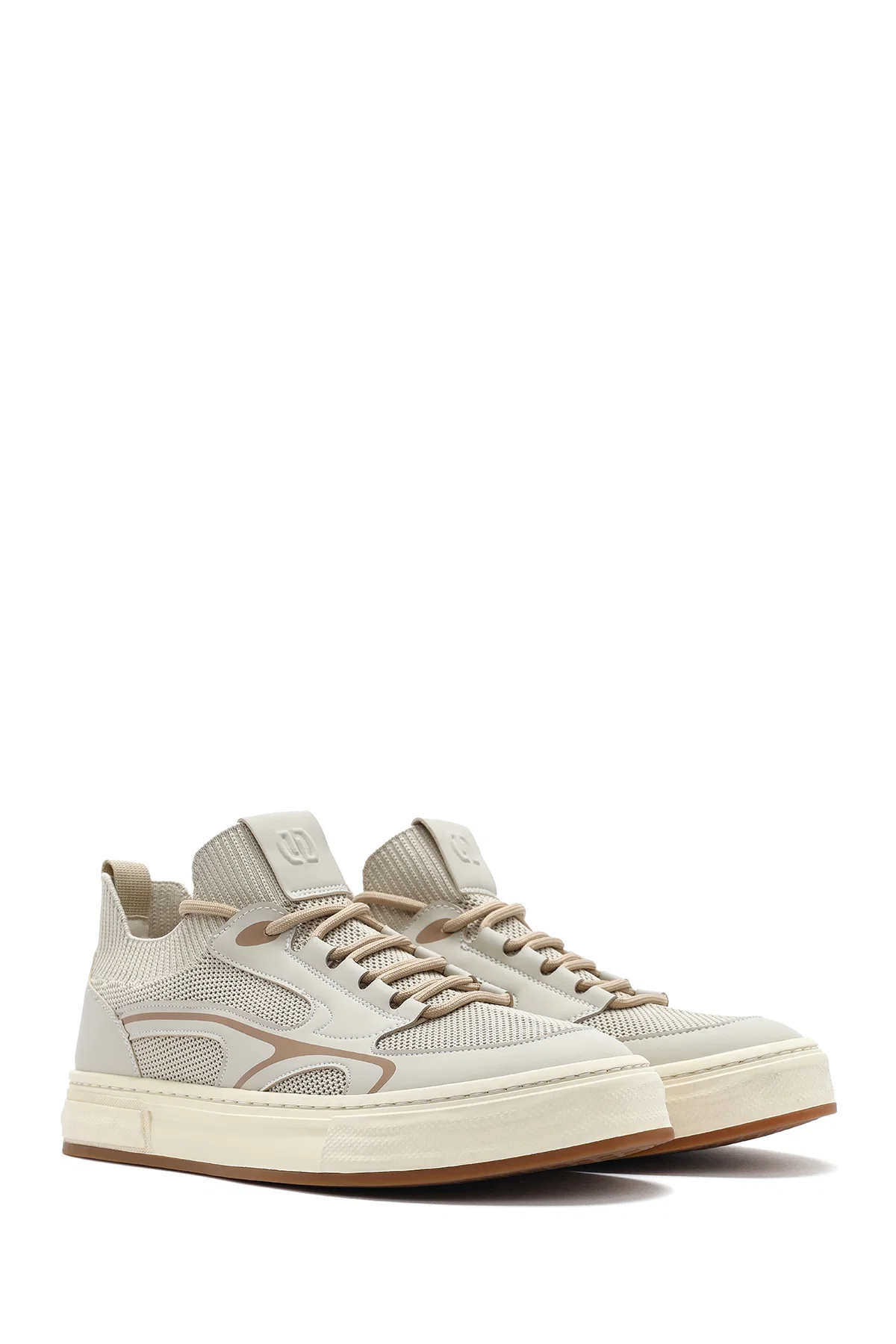 Erkek Bej Bağcıklı Deri Sneaker - Image 3