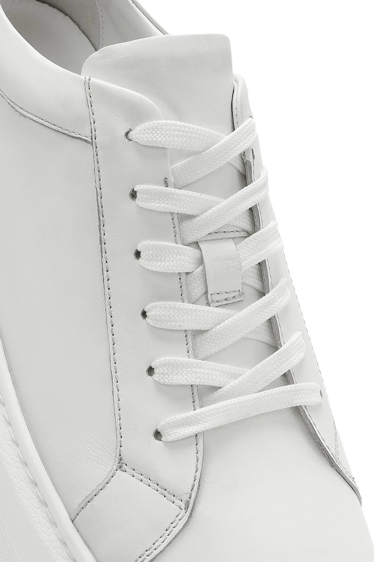 Erkek Bej Bağcıklı Kalın Tabanlı Deri Sneaker - Image 9