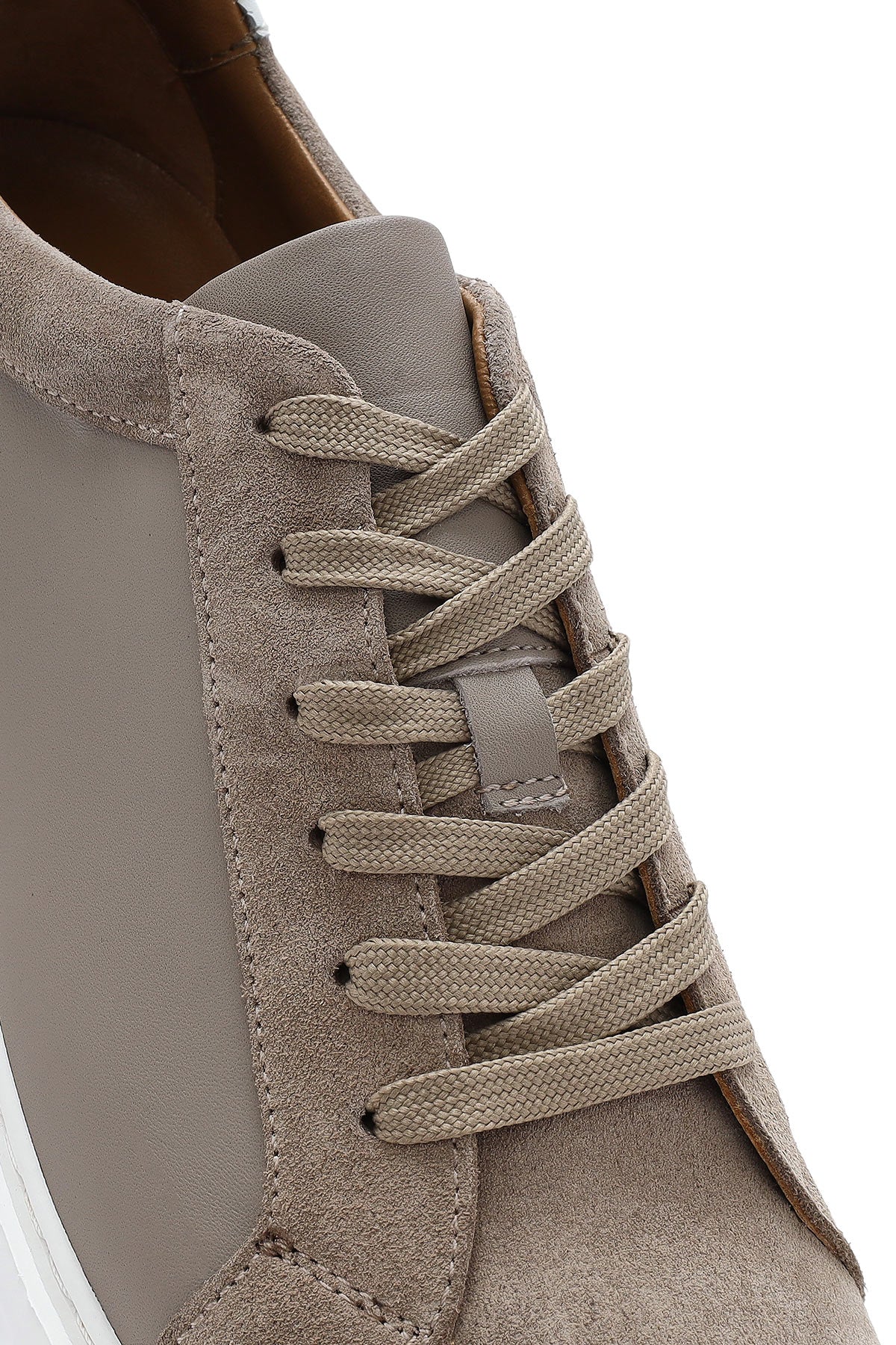 Erkek Bej Bağcıklı Kalın Tabanlı Deri Sneaker - Image 8