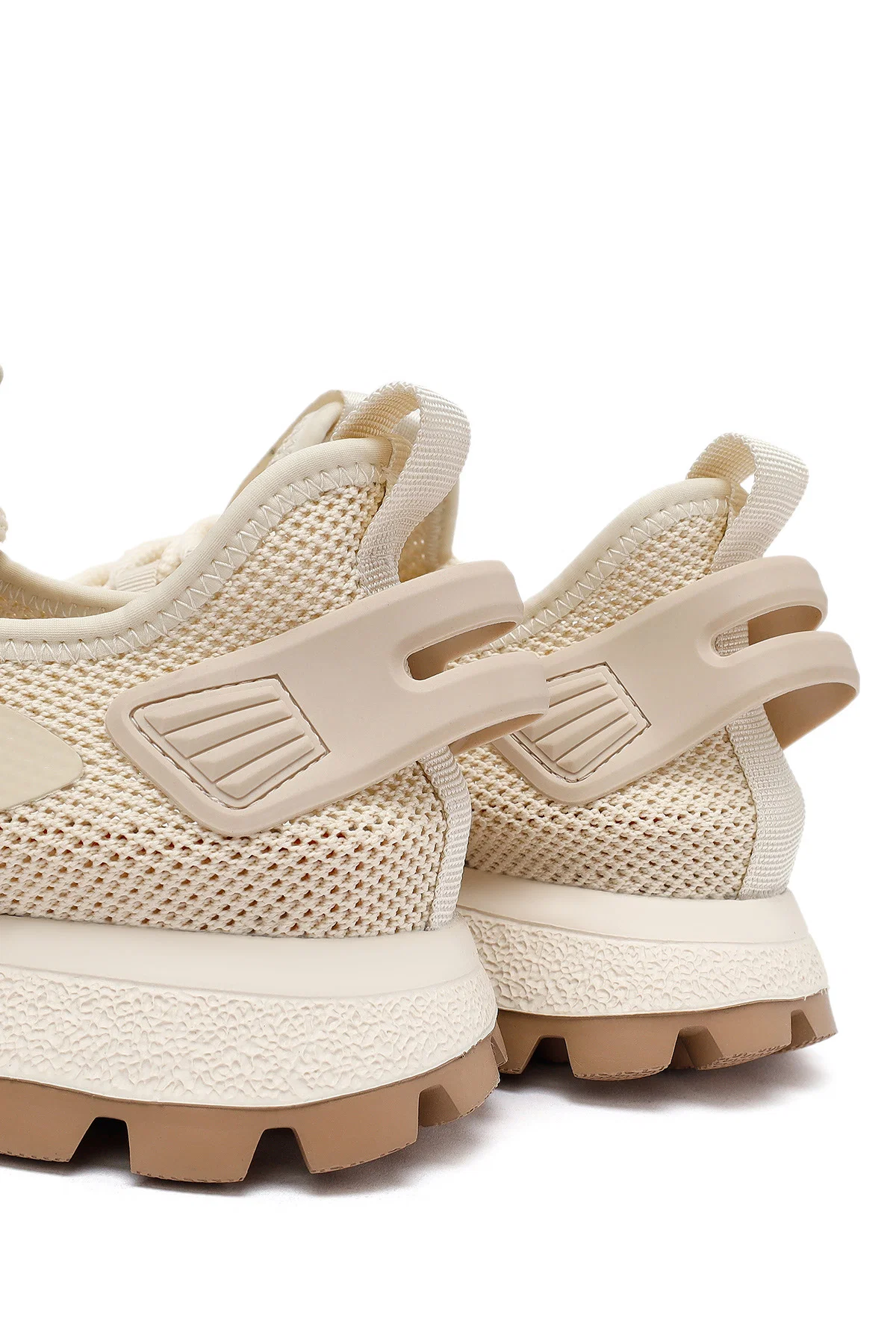 Derimod Zero Erkek Bej Bağcıklı Kalın Tabanlı Kumaş Sneaker - Image 9