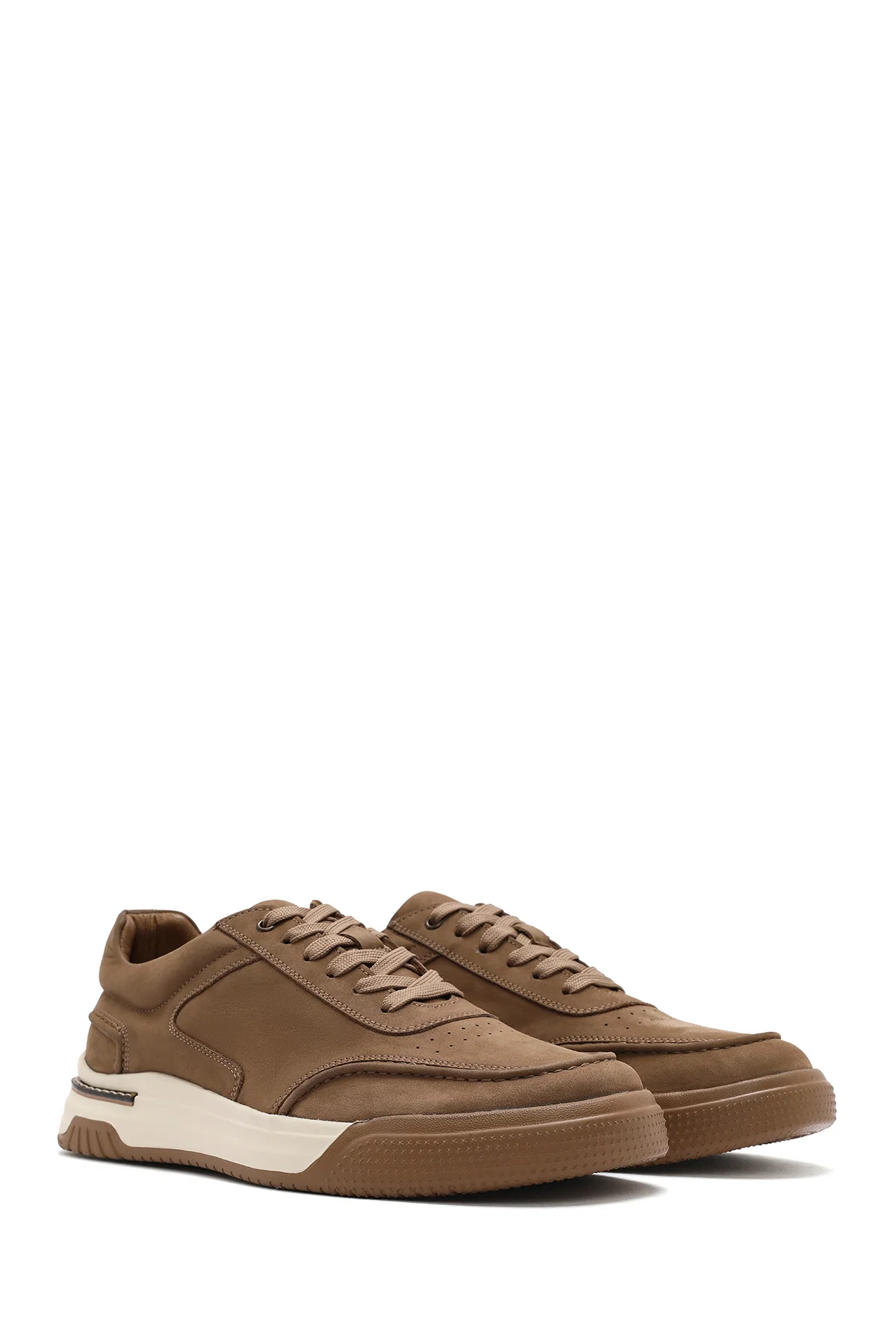 Erkek Bej Bağcıklı Kalın Tabanlı Nubuk Deri Sneaker - Image 3