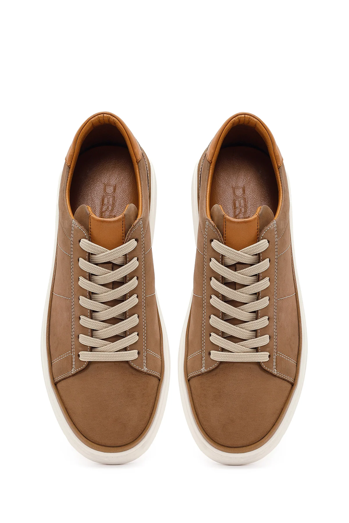 Erkek Bej Bağcıklı Kalın Tabanlı Nubuk Deri Sneaker - Image 4