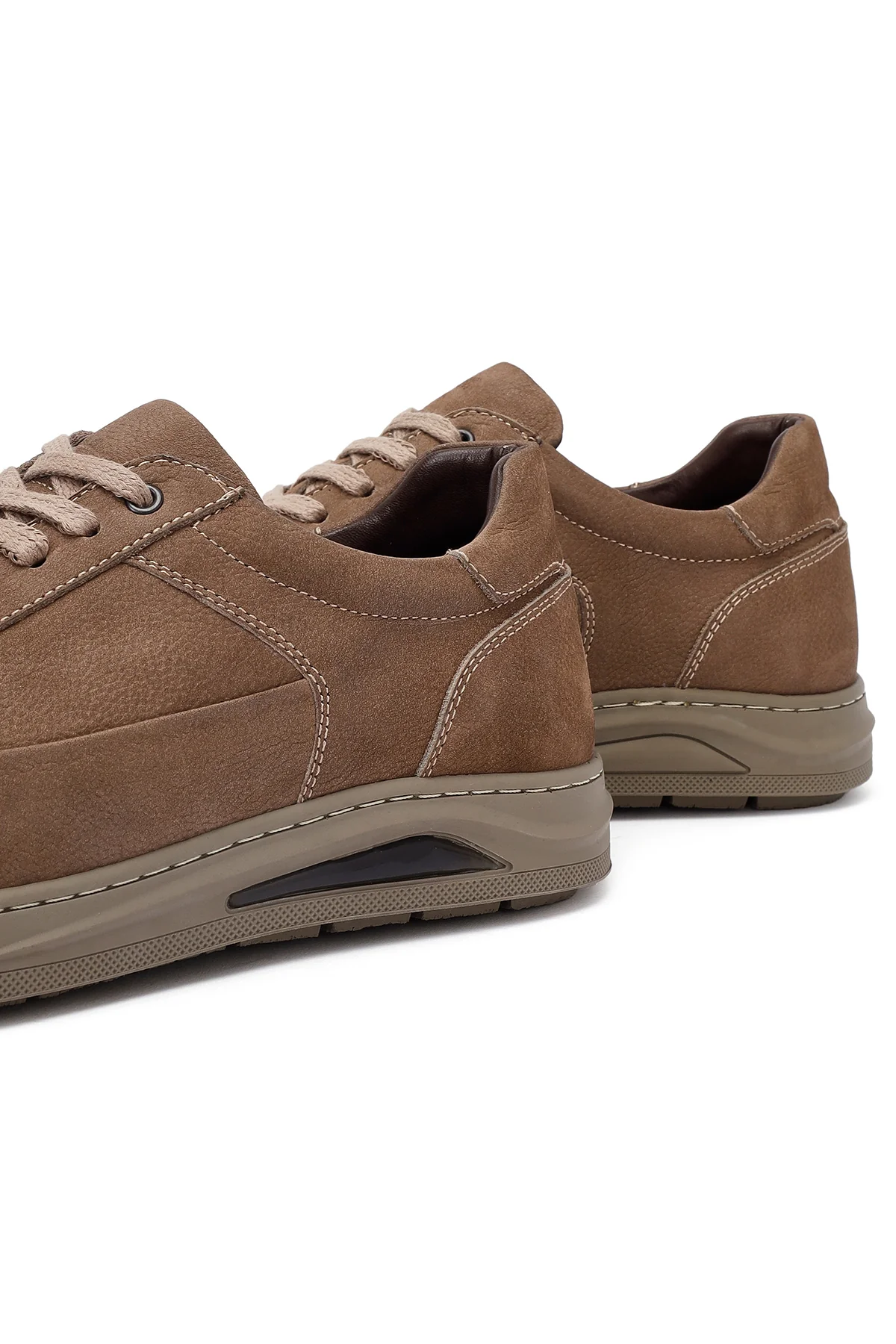 Erkek Bej Bağcıklı Nubuk Deri Sneaker - Image 10