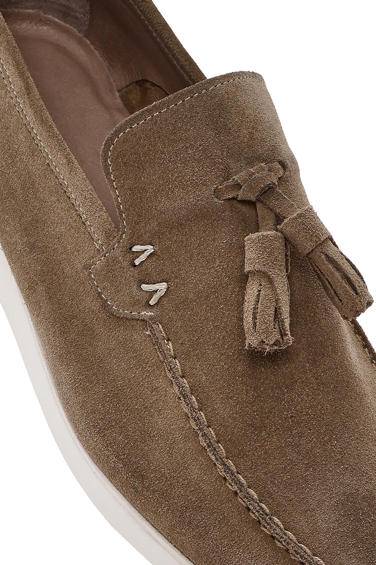 Erkek Bej Püsküllü Süet Deri Casual Loafer - Image 9