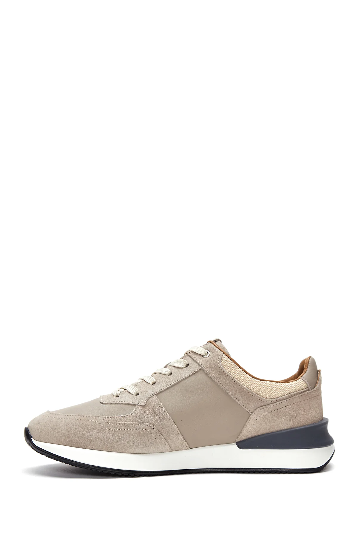Erkek Bej Süet Deri Sneaker - Image 2
