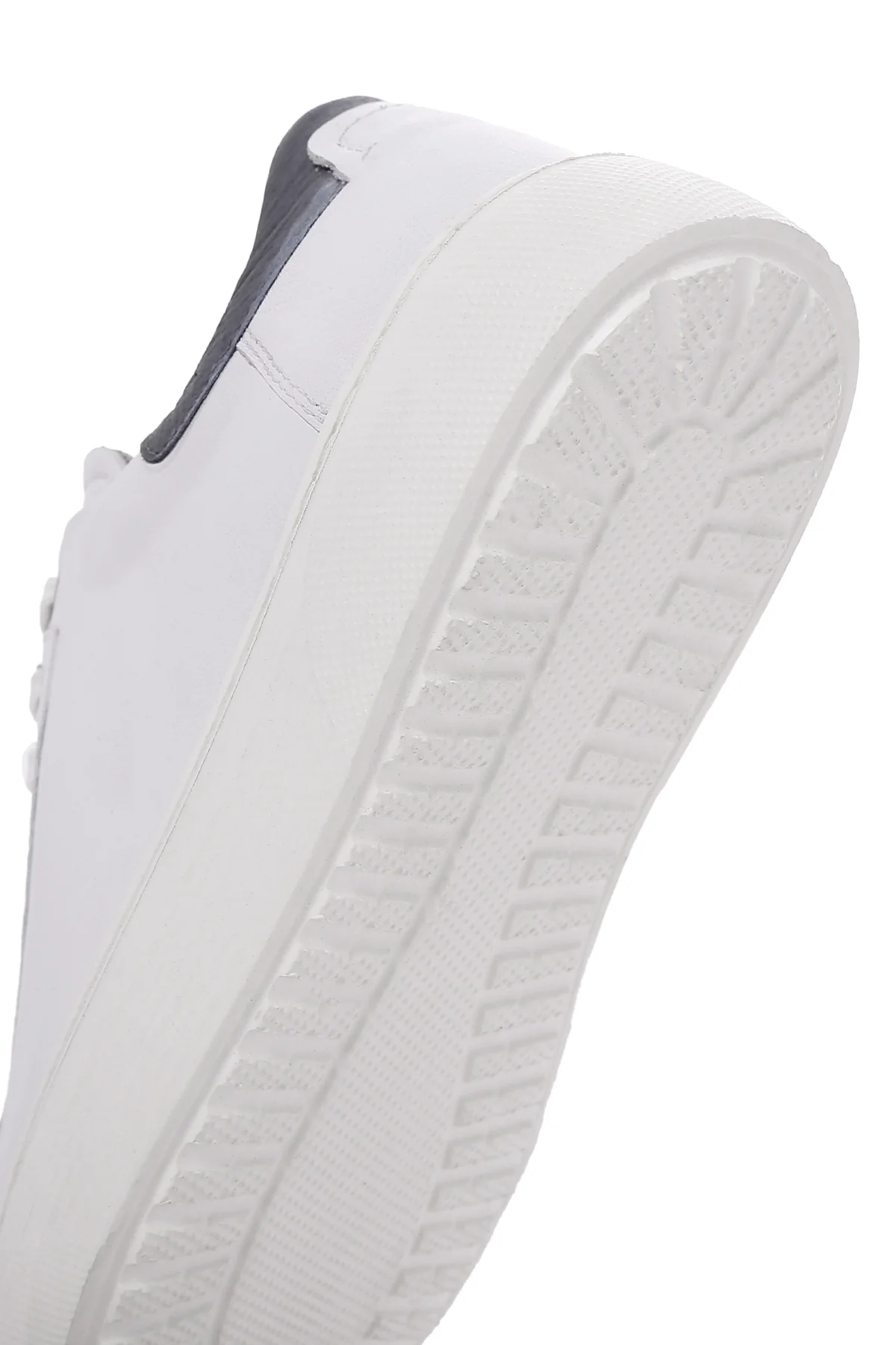Erkek Beyaz Bağcıklı Deri Sneaker - Image 8