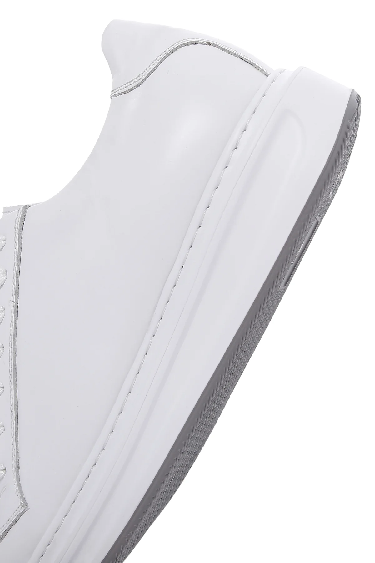 Erkek Beyaz Bağcıklı Deri Sneaker - Image 7