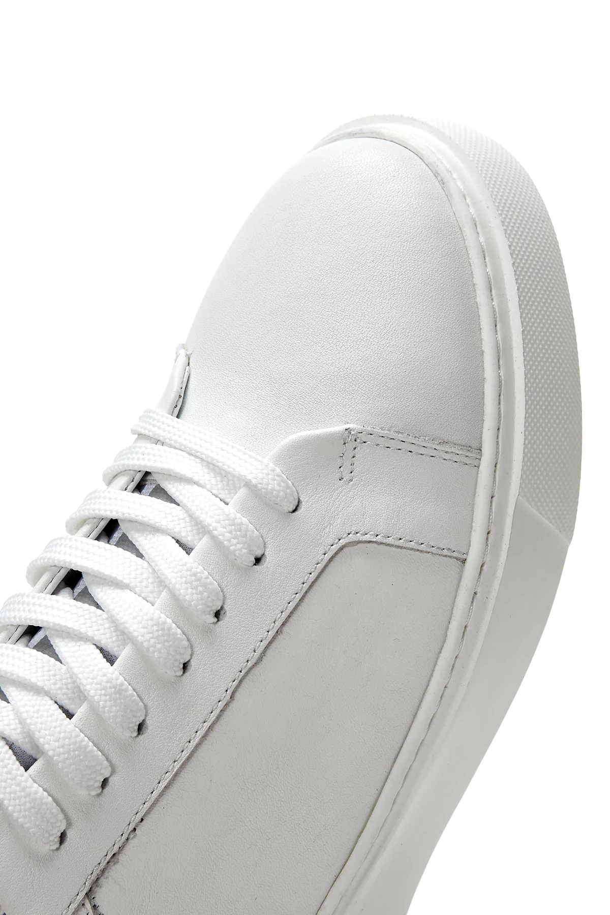 Erkek Beyaz Bağcıklı Deri Sneaker - Image 8