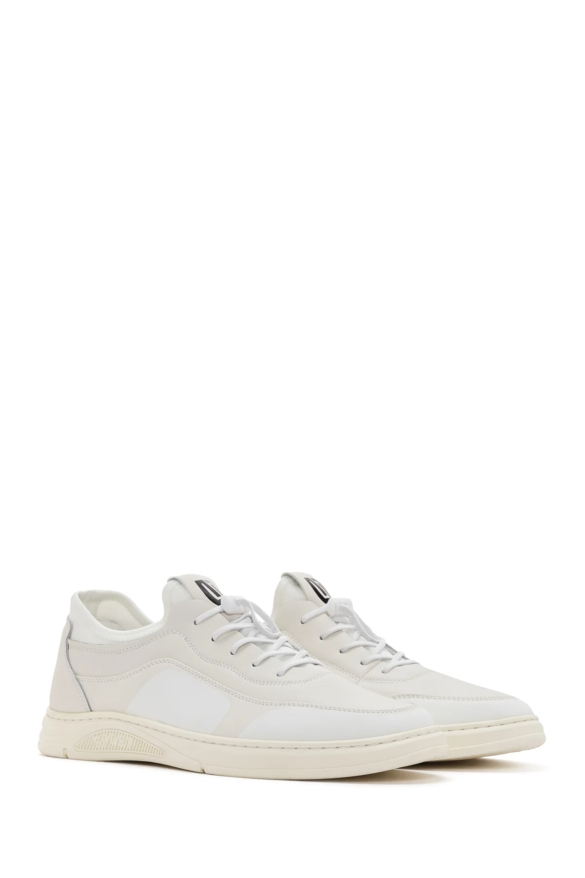 Erkek Beyaz Bağcıklı Deri Sneaker - Image 3