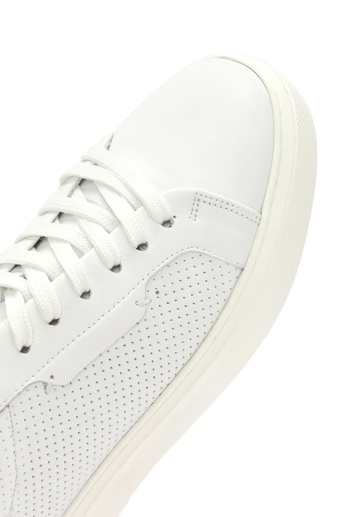 Erkek Beyaz Bağcıklı Deri Sneaker - Image 10
