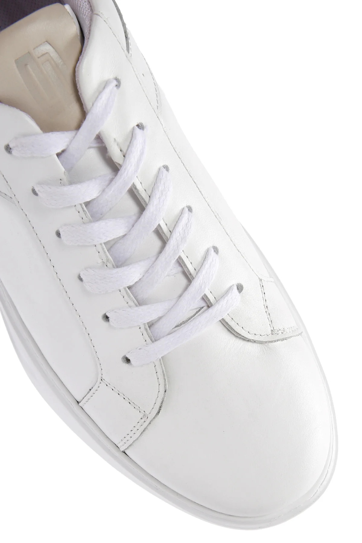 Erkek Beyaz Bağcıklı Deri Sneaker - Image 10