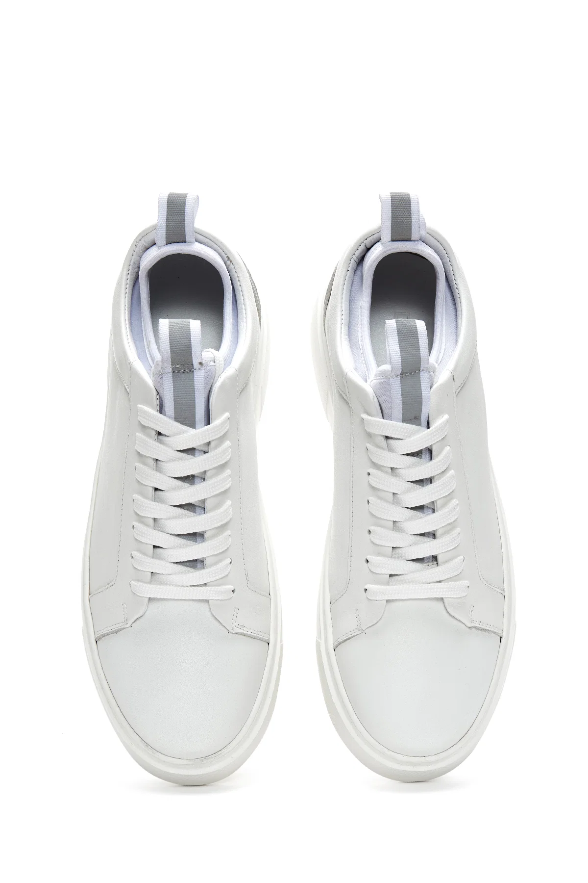 Erkek Beyaz Bağcıklı Deri Sneaker - Image 6